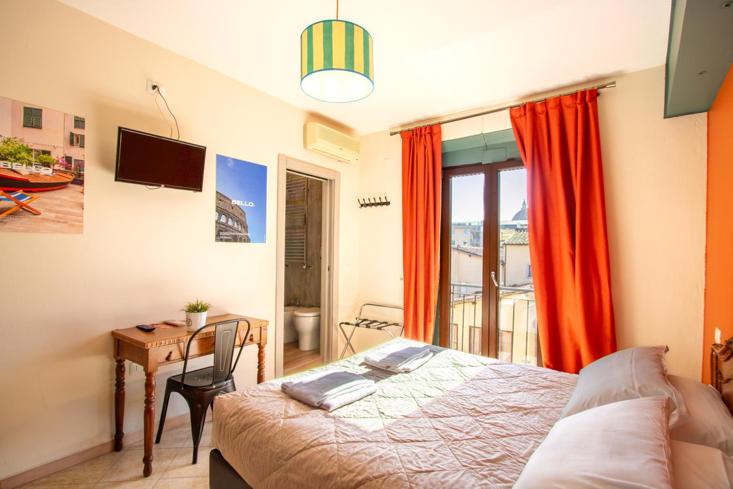 Double or Twin Room photo 3
