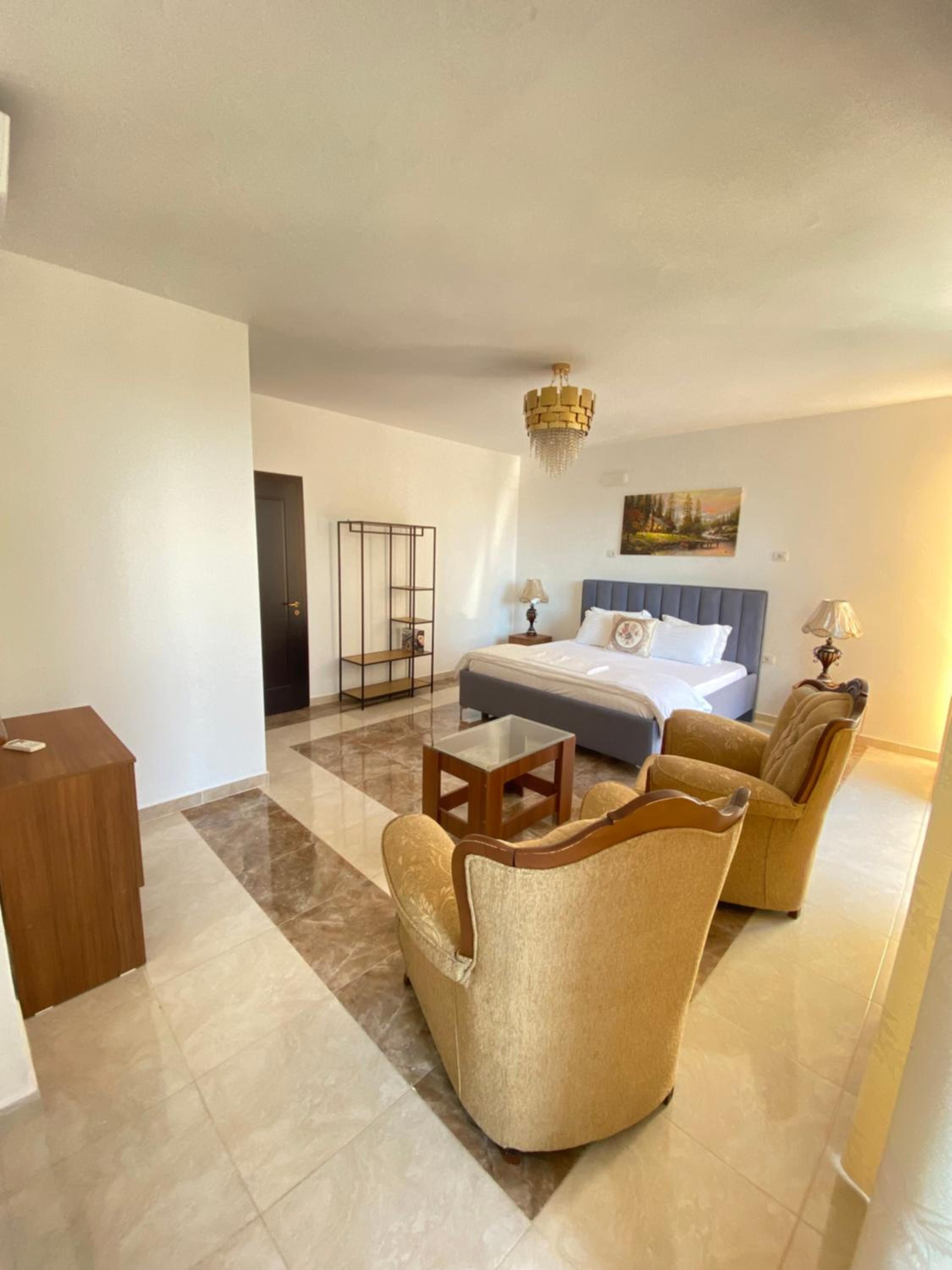 Double Room with Private Bathroom photo 1