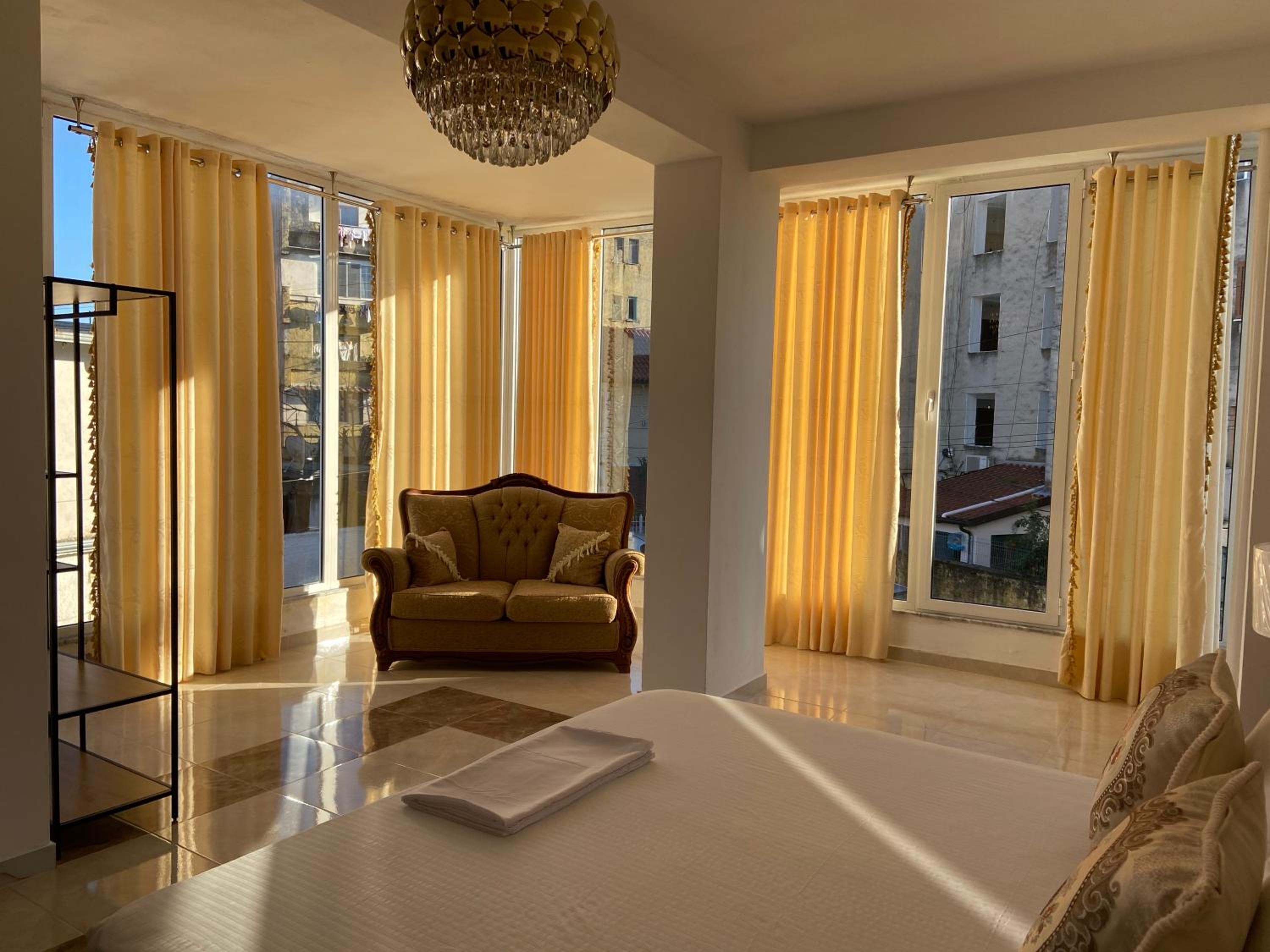 Double Room with Private Bathroom photo 3
