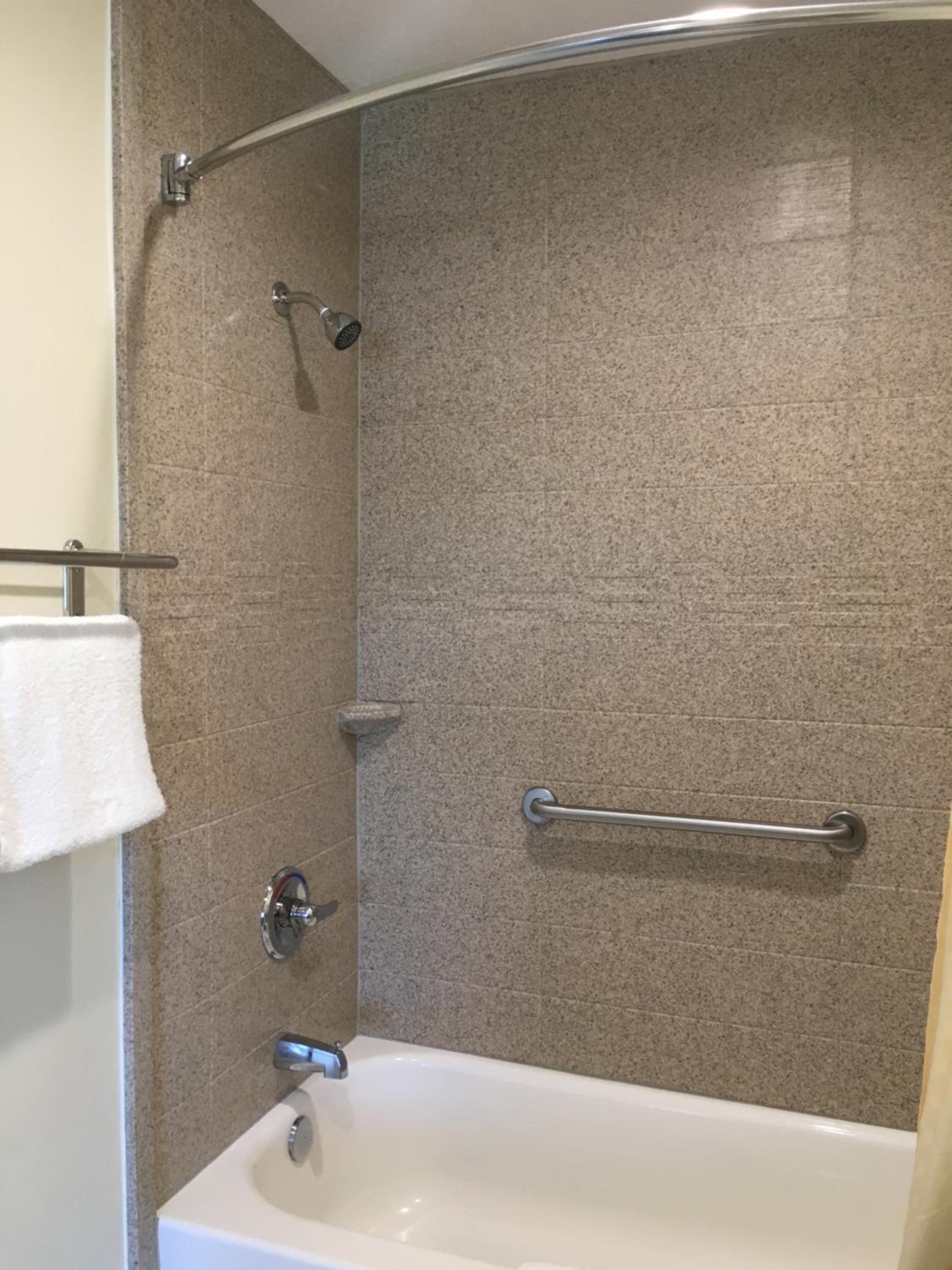 Studio Suite - Photo 4