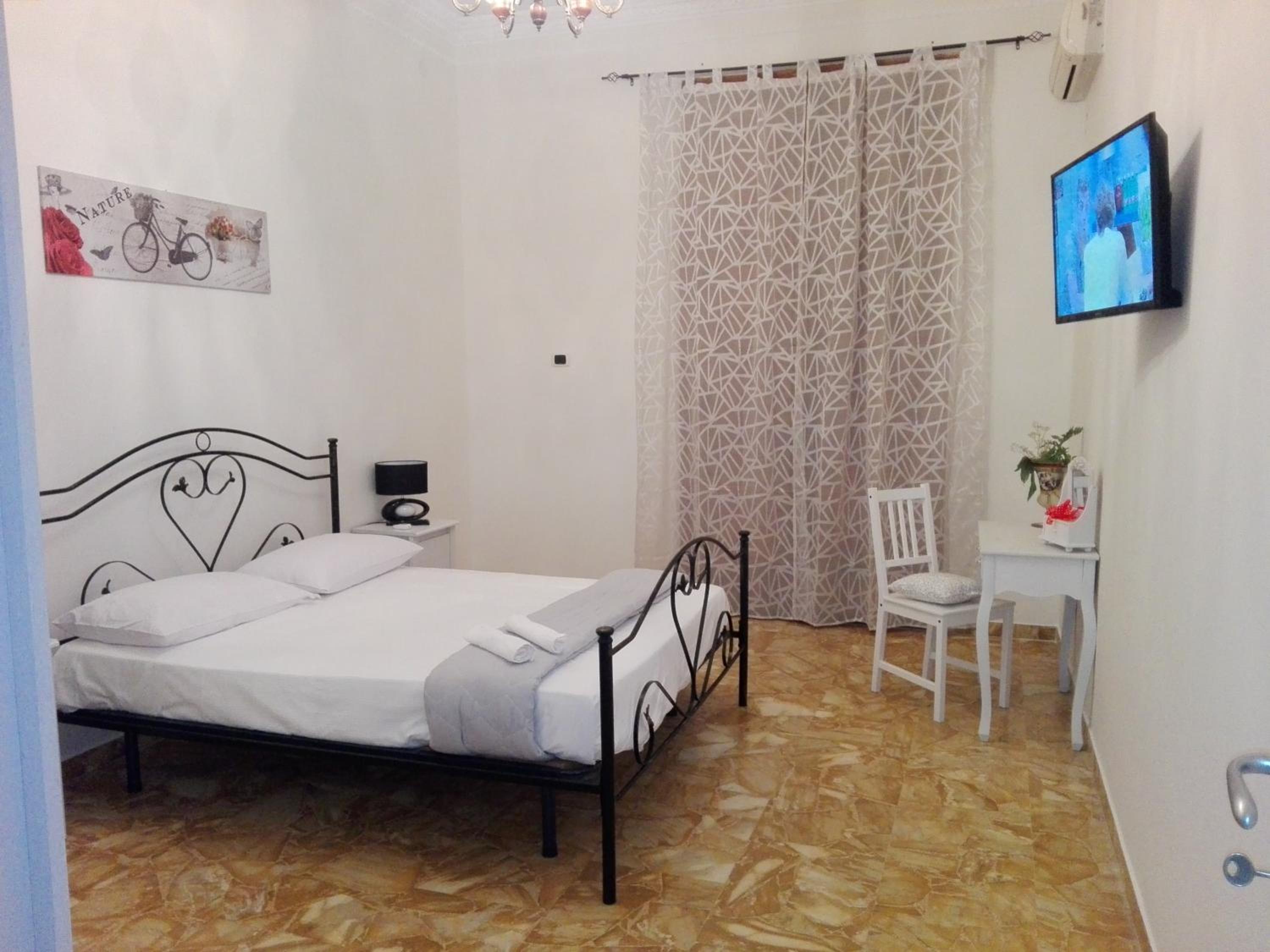 Double Room with Balcony photo 1