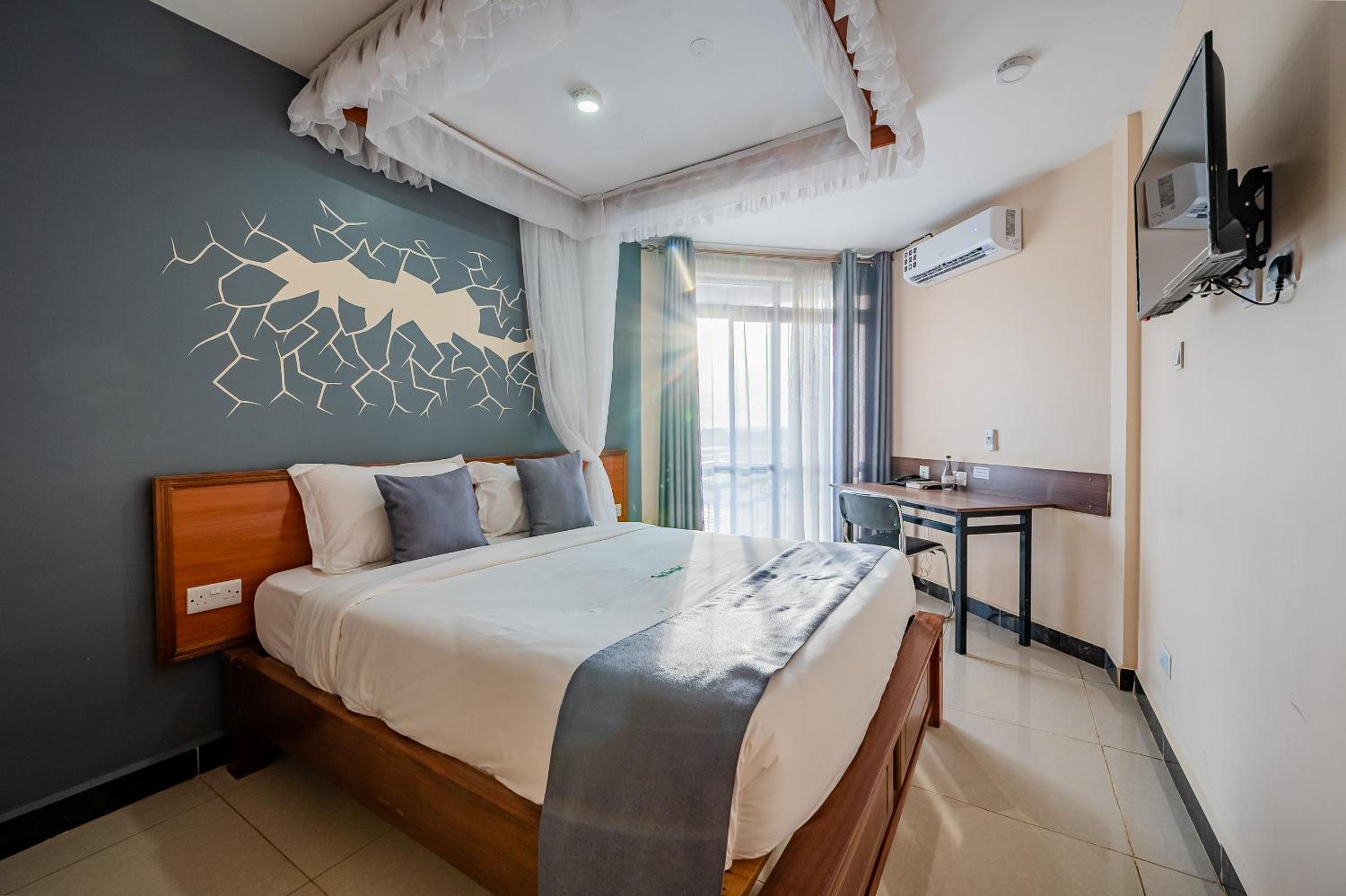Deluxe Double Room with Balcony and Sea View photo 1