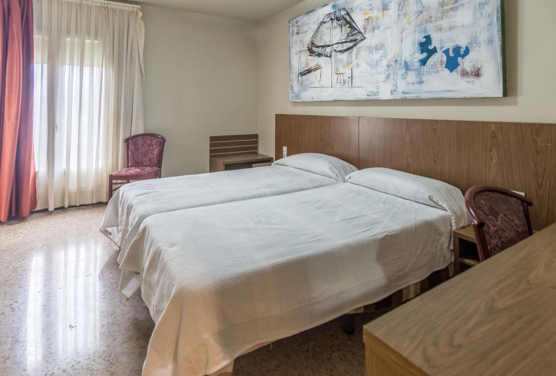 Habitación Doble Estándar con Baño Compartido