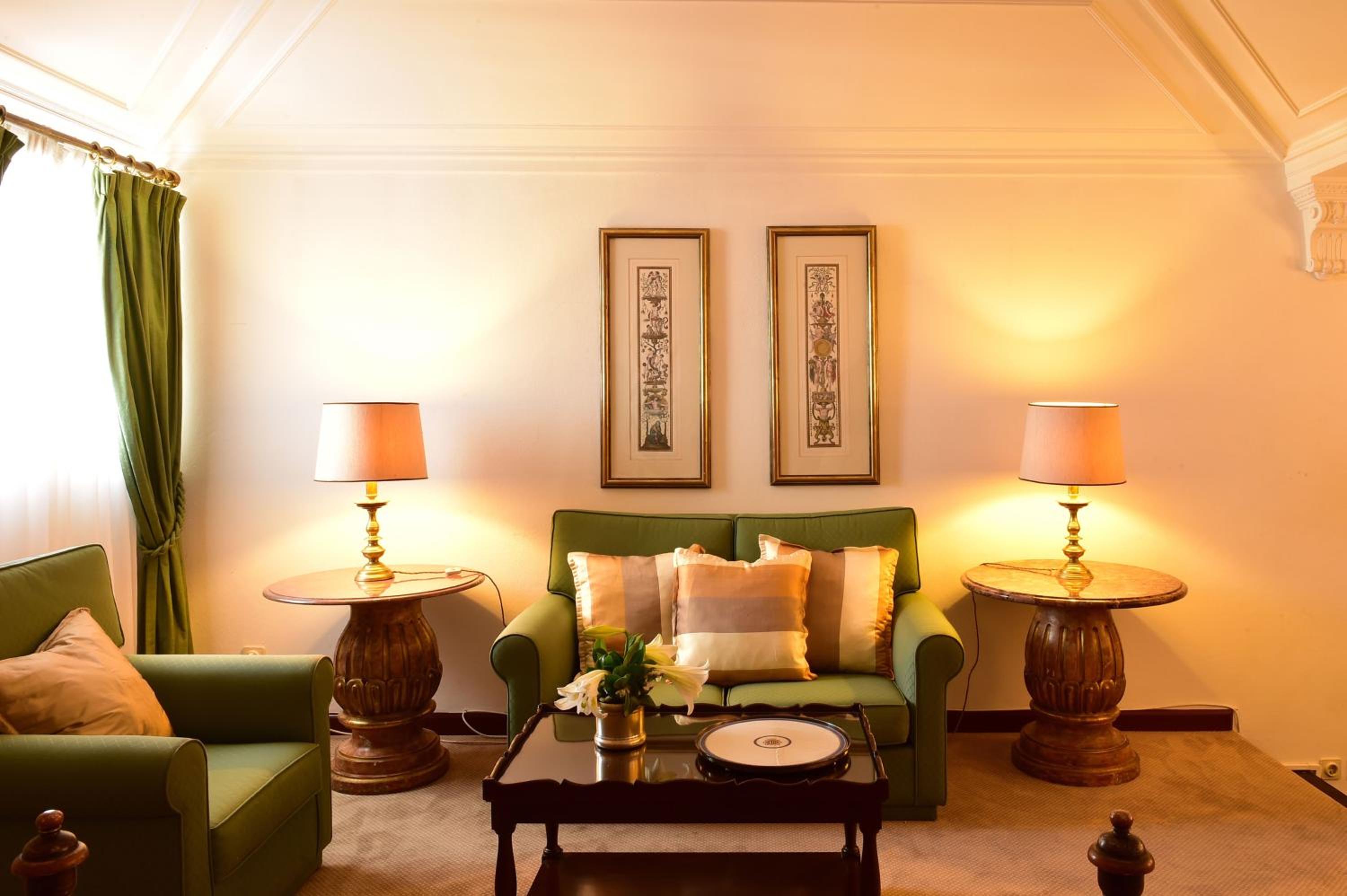 Superior Double or Twin Room - Photo 9