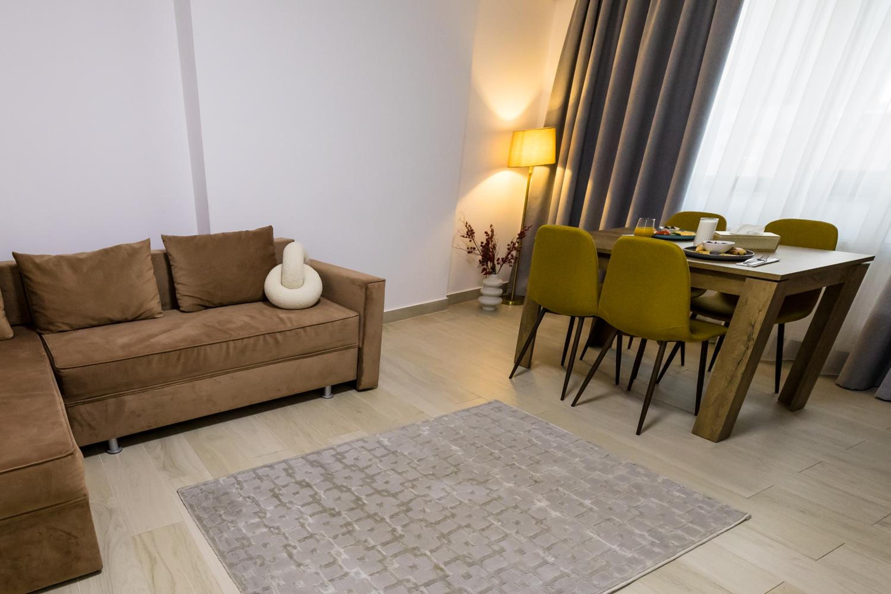 King Room with Balcony photo 2