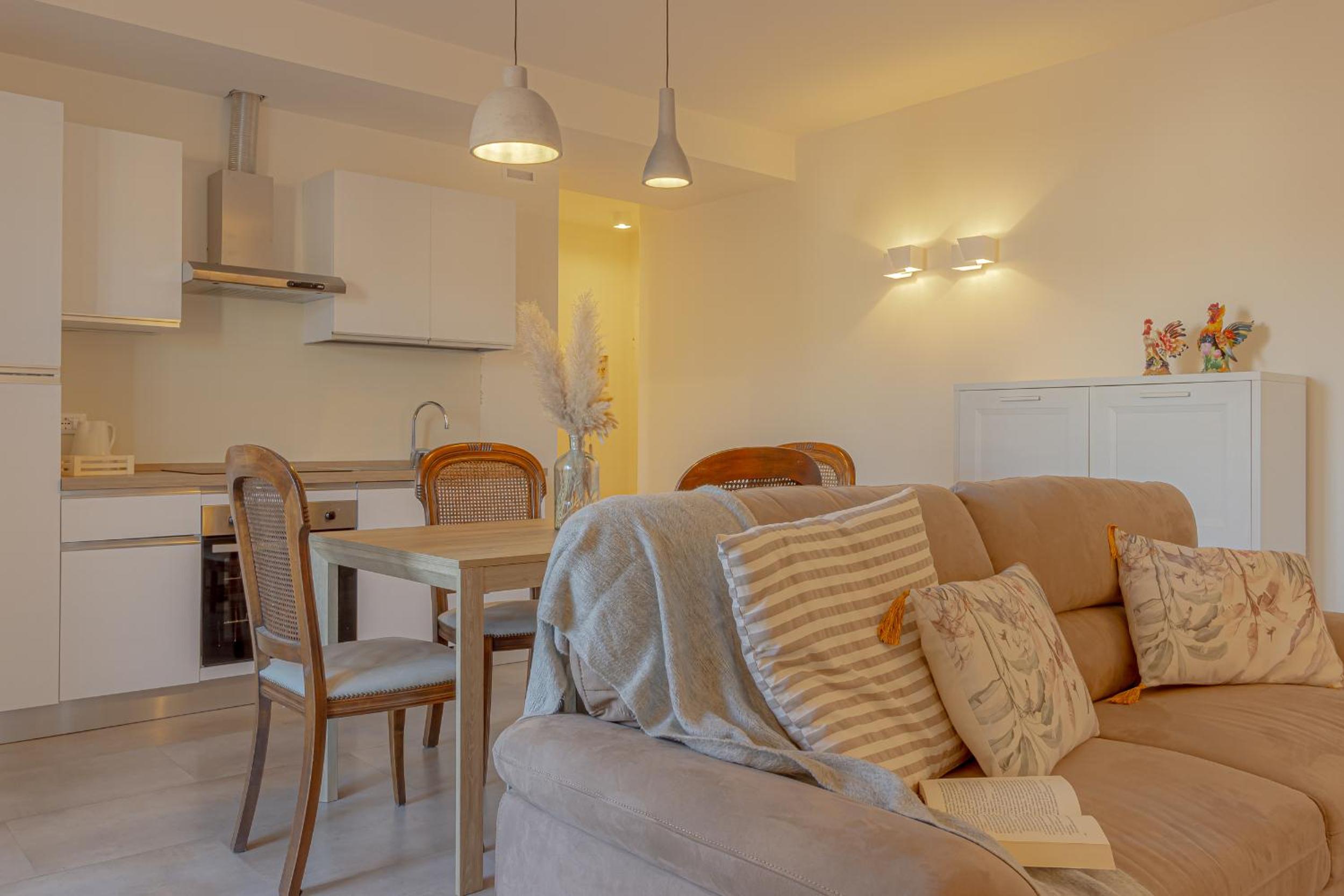 Two-Bedroom Apartment with Terrace photo 2
