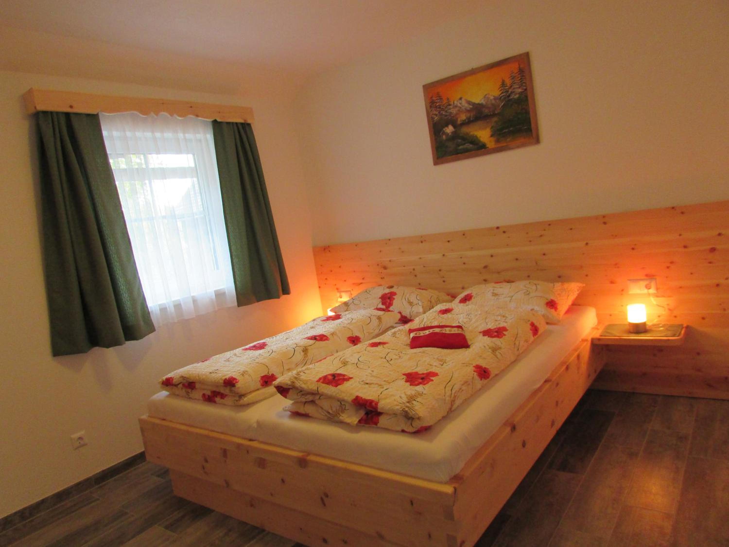 One-Bedroom Apartment "Zirbenstube"