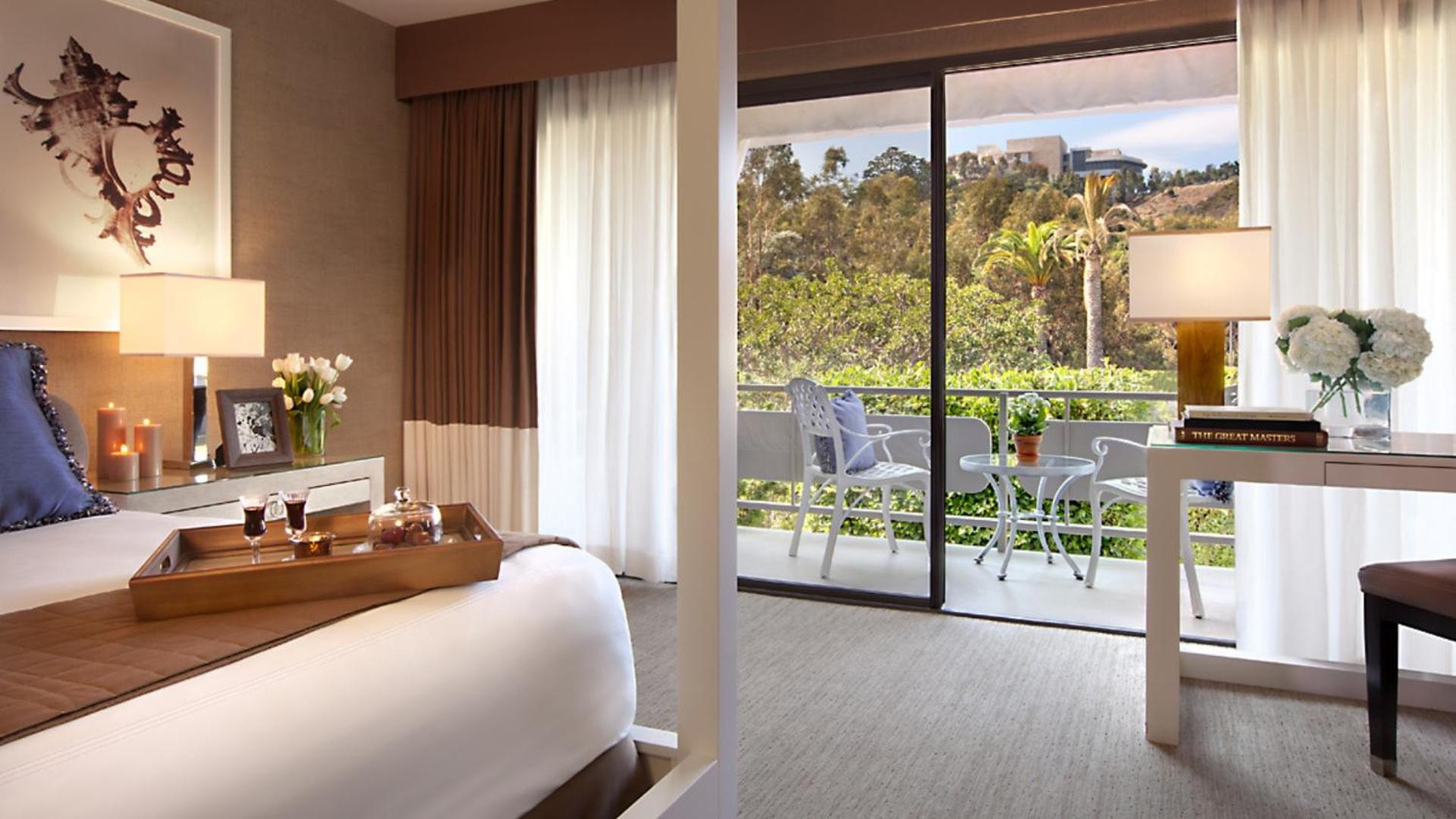 Executive Junior Suite One King Bed