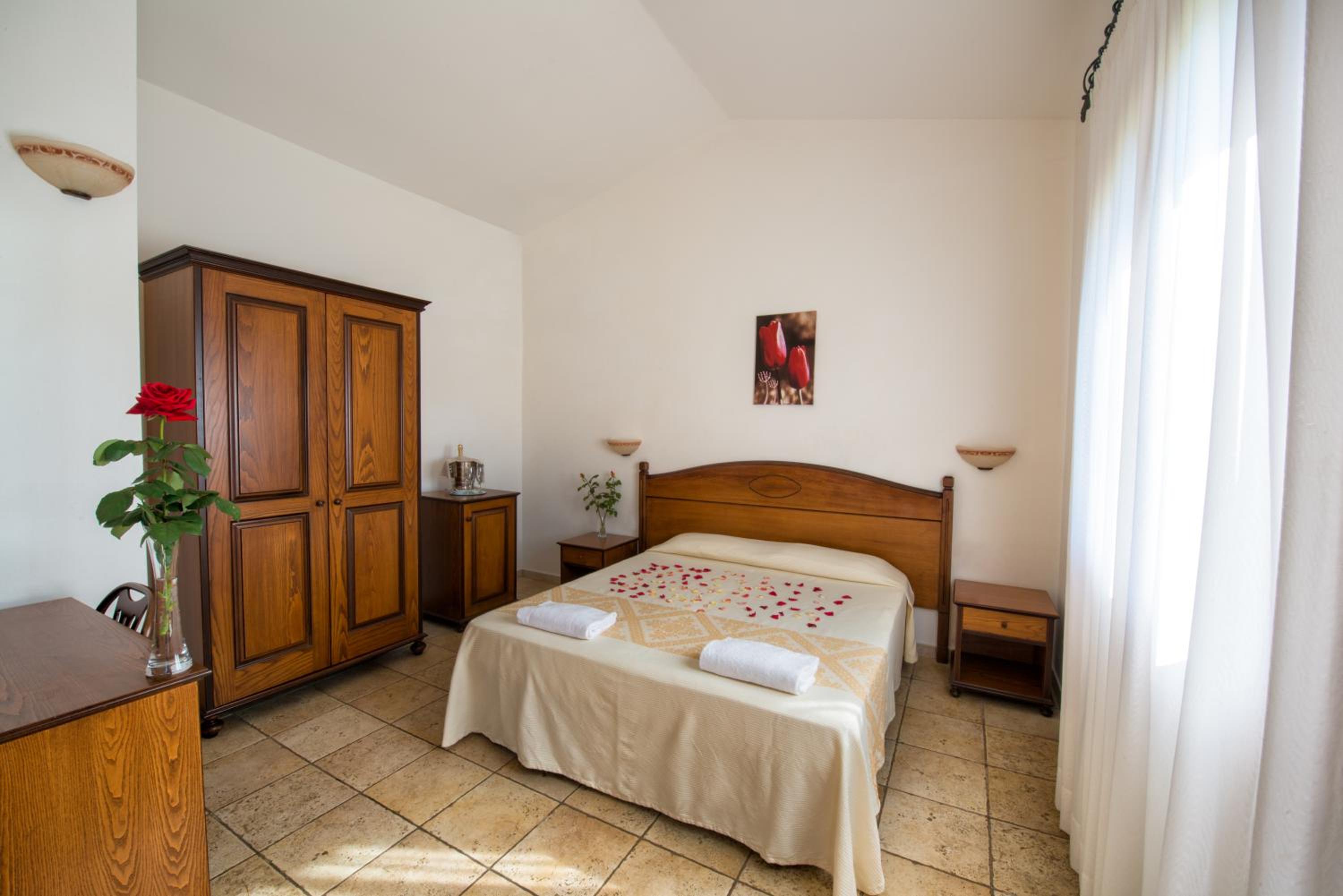 Single Room photo 2