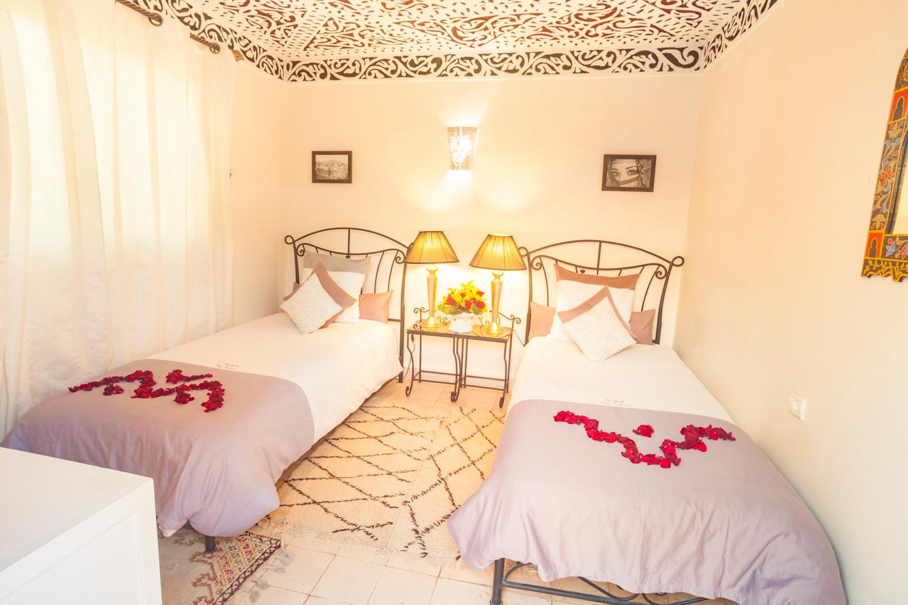 Deluxe Twin Room with Terrace - Photo 1