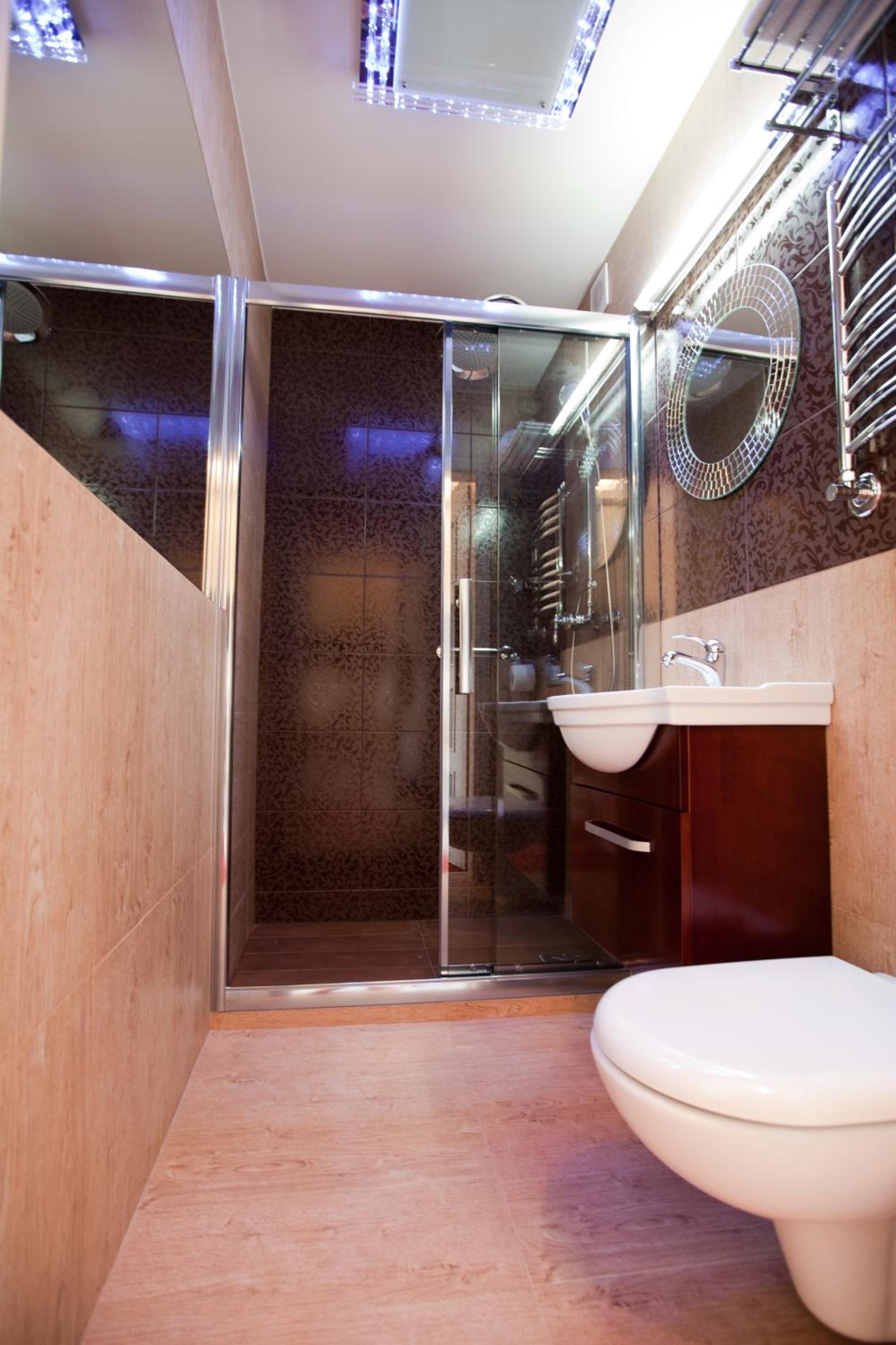 Standard Twin Room - Photo 8