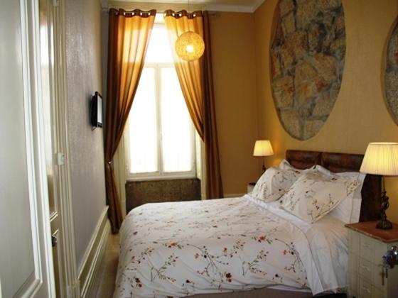 Double Room - Photo 8