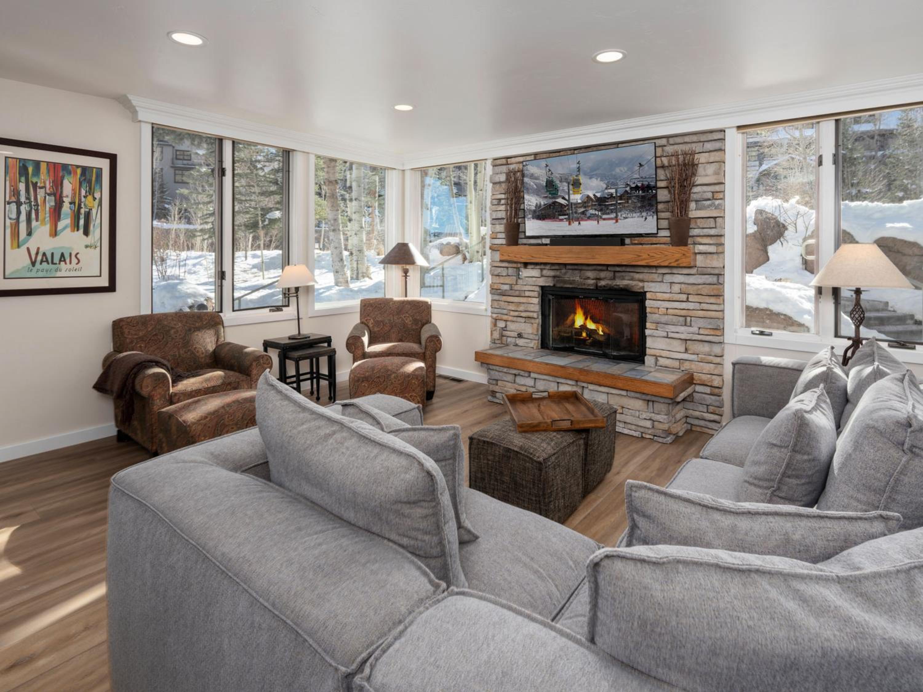 Tamarack 34 photo 1
