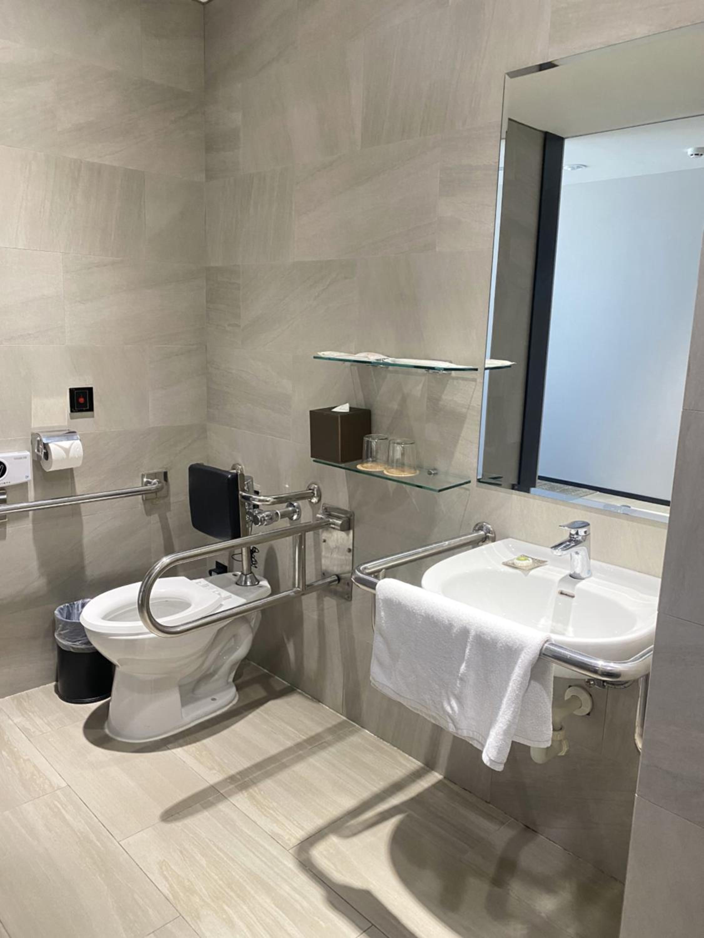 Twin Room - Disability Access