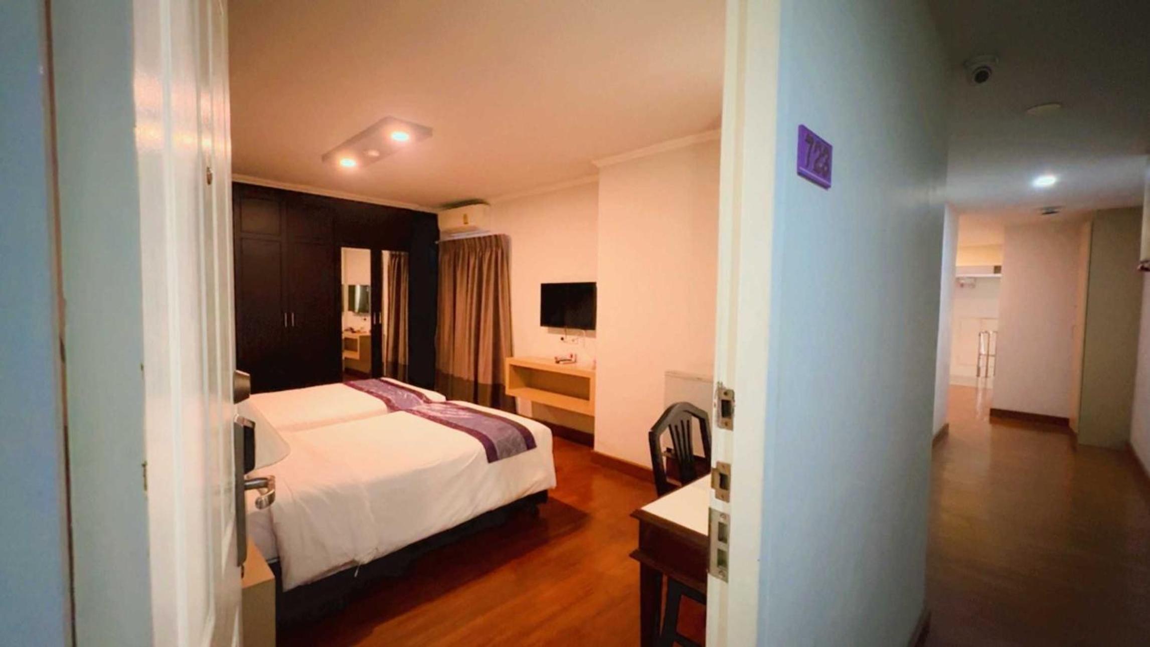 Superior Twin Room photo 3