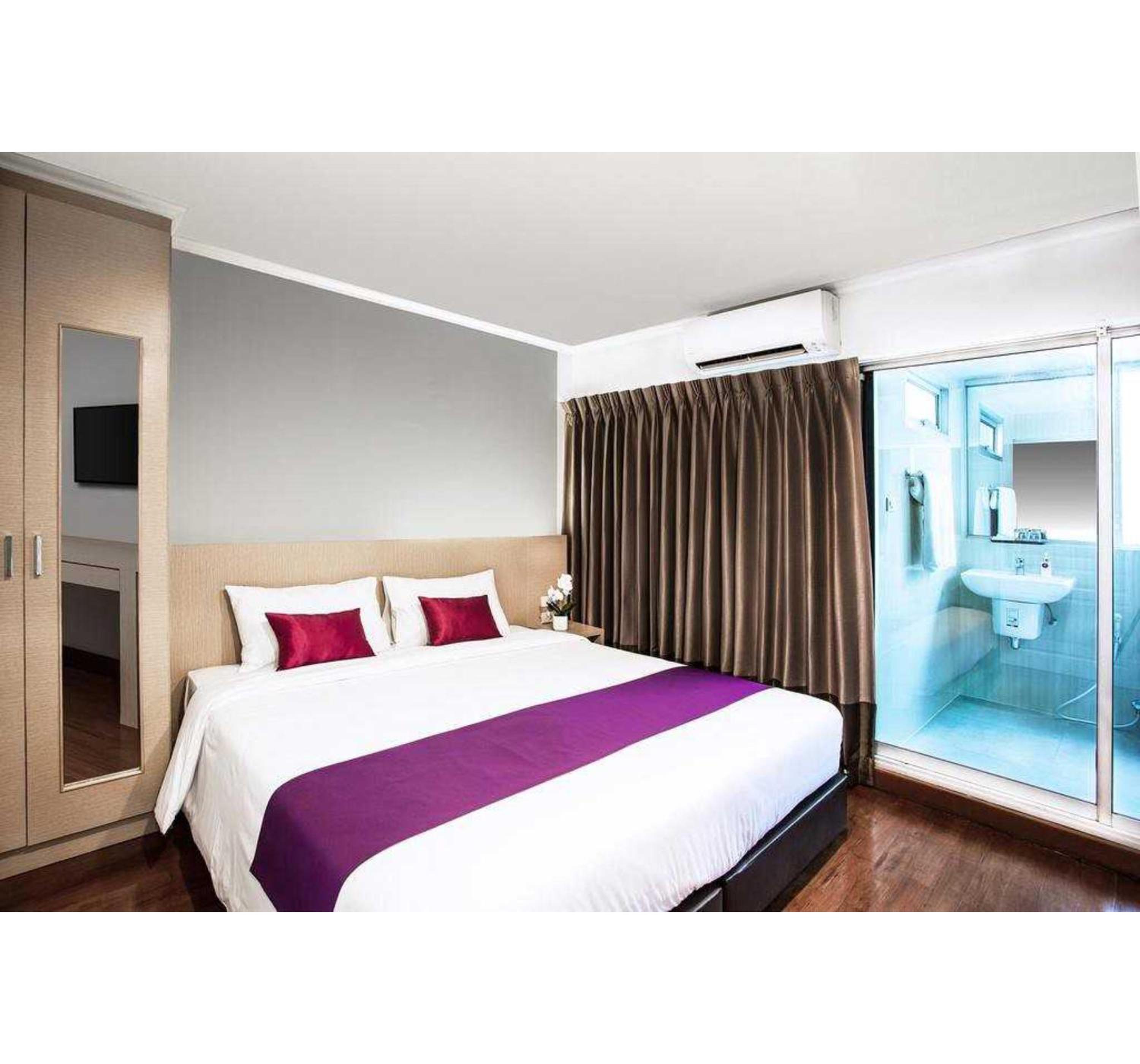 Deluxe Double Room photo 2