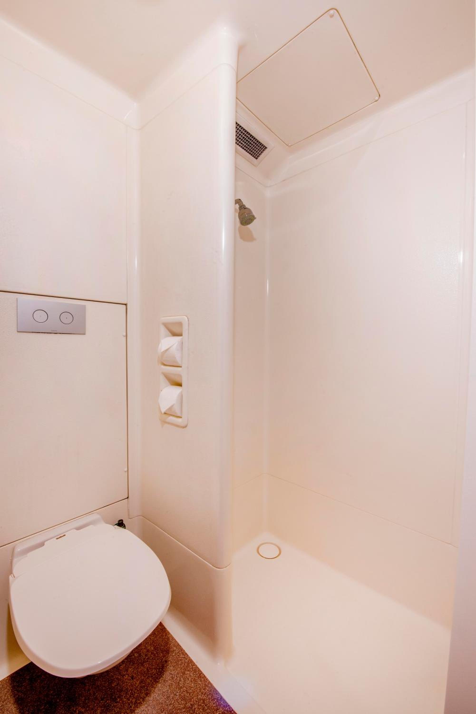 Standard Queen Room - Photo 2