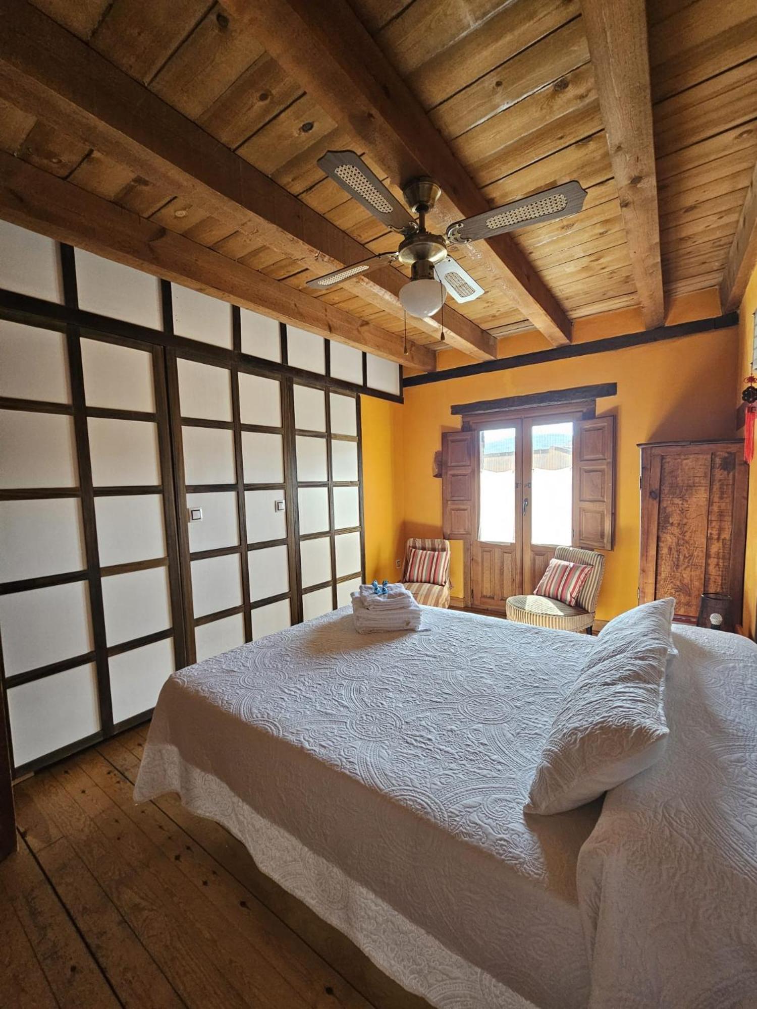 Small Double Room photo 3