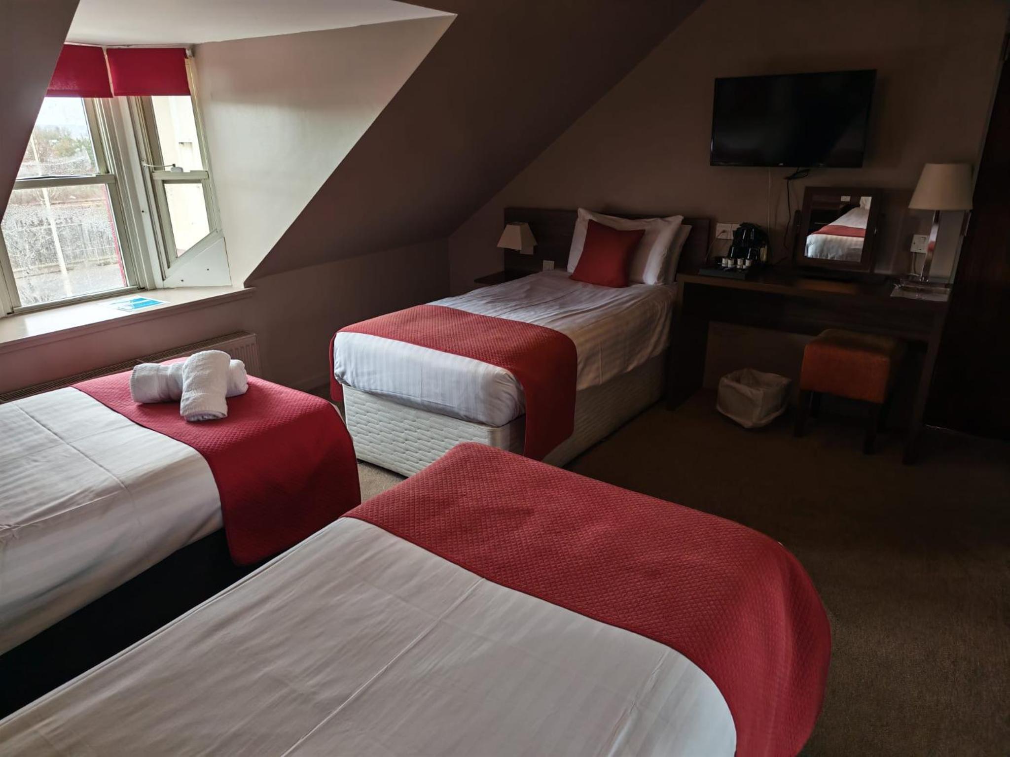 Triple Room - Photo 1