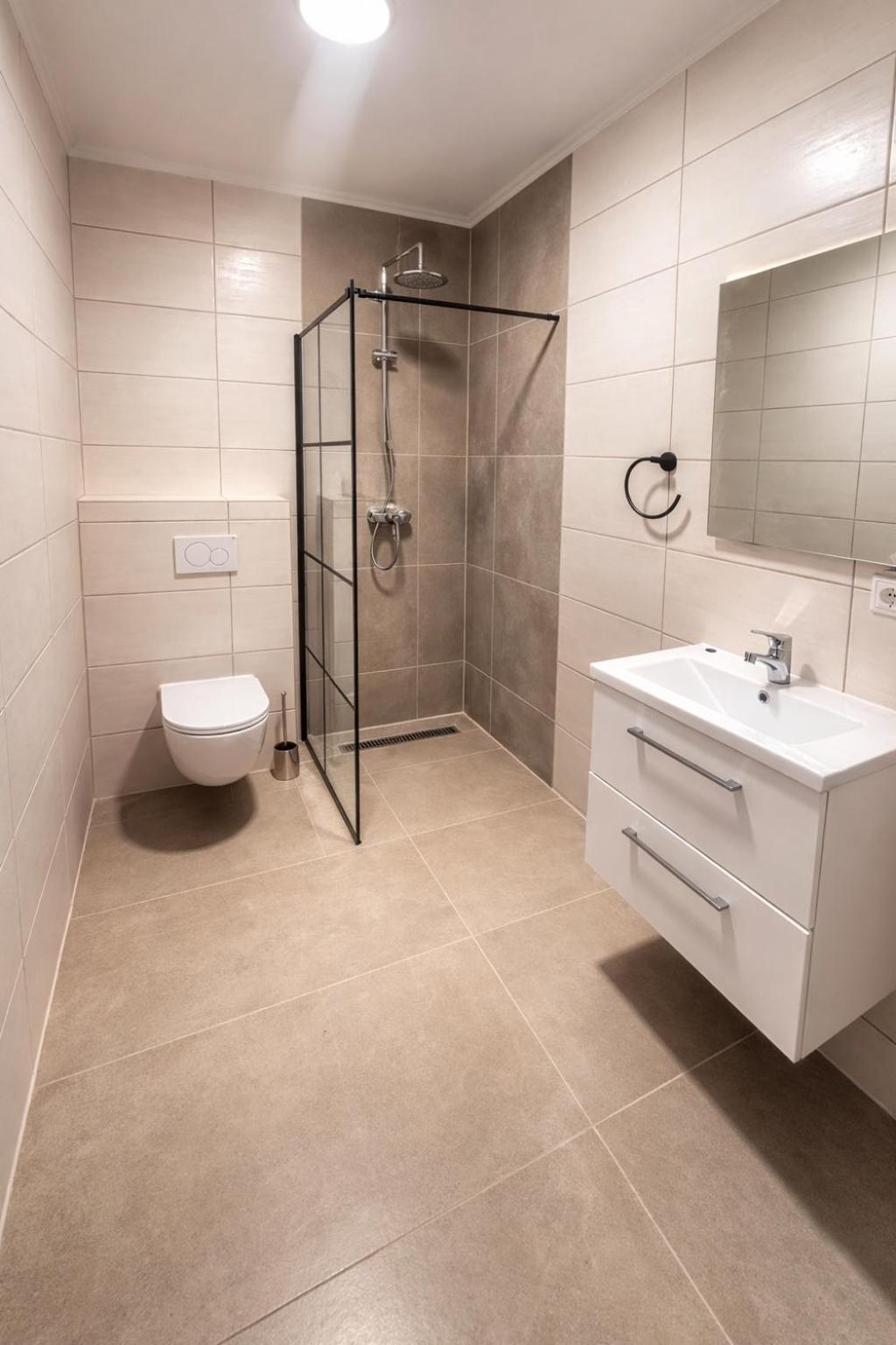 Deluxe Double Room with Shower photo 1