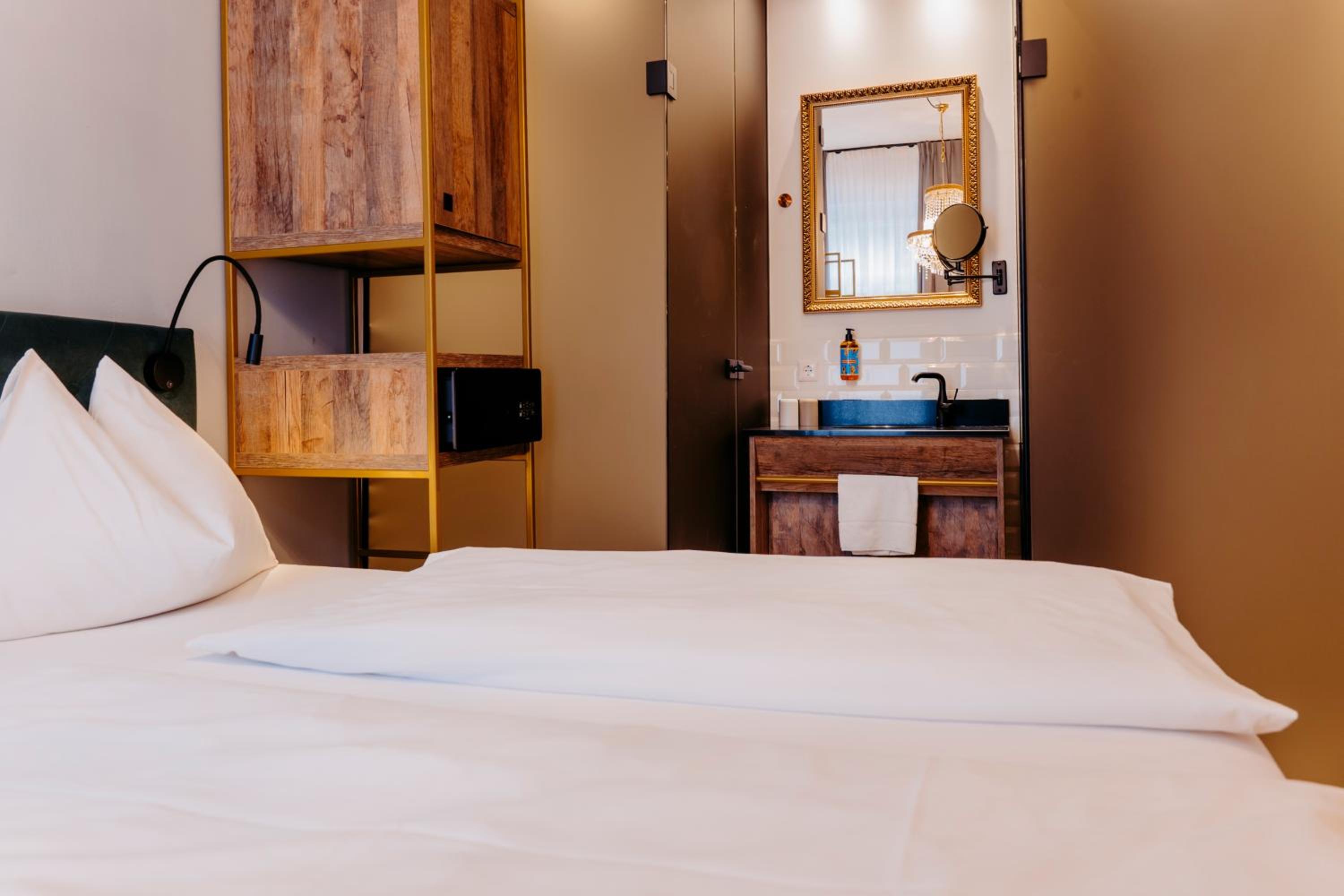Single Room photo 1