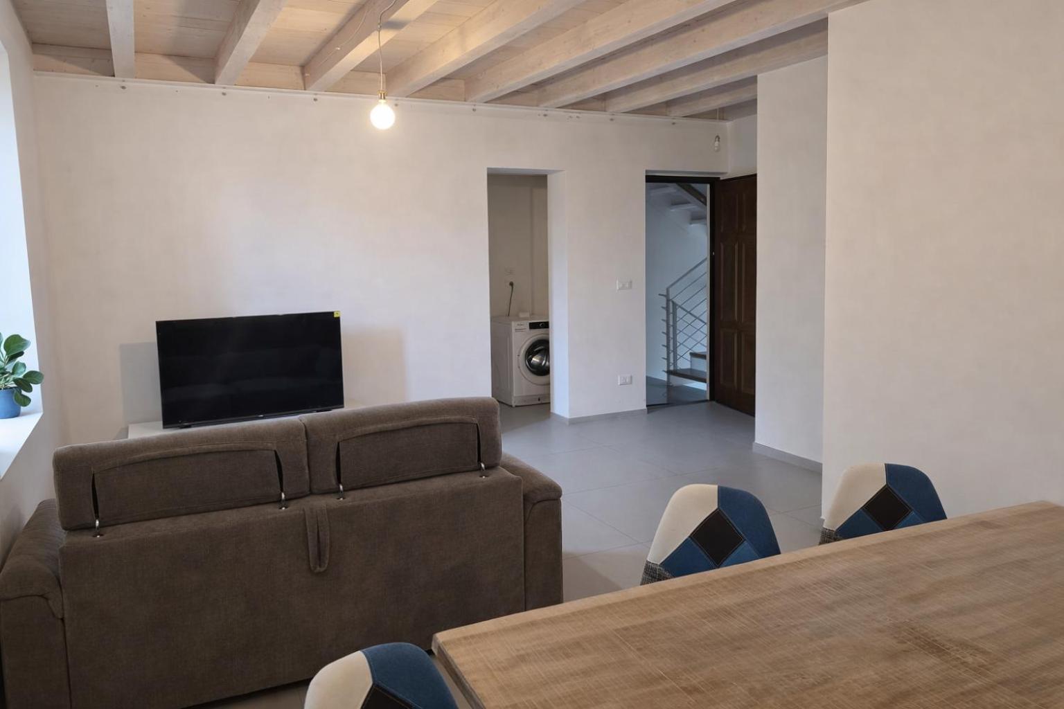 Two-Bedroom Deluxe Apartment photo 3