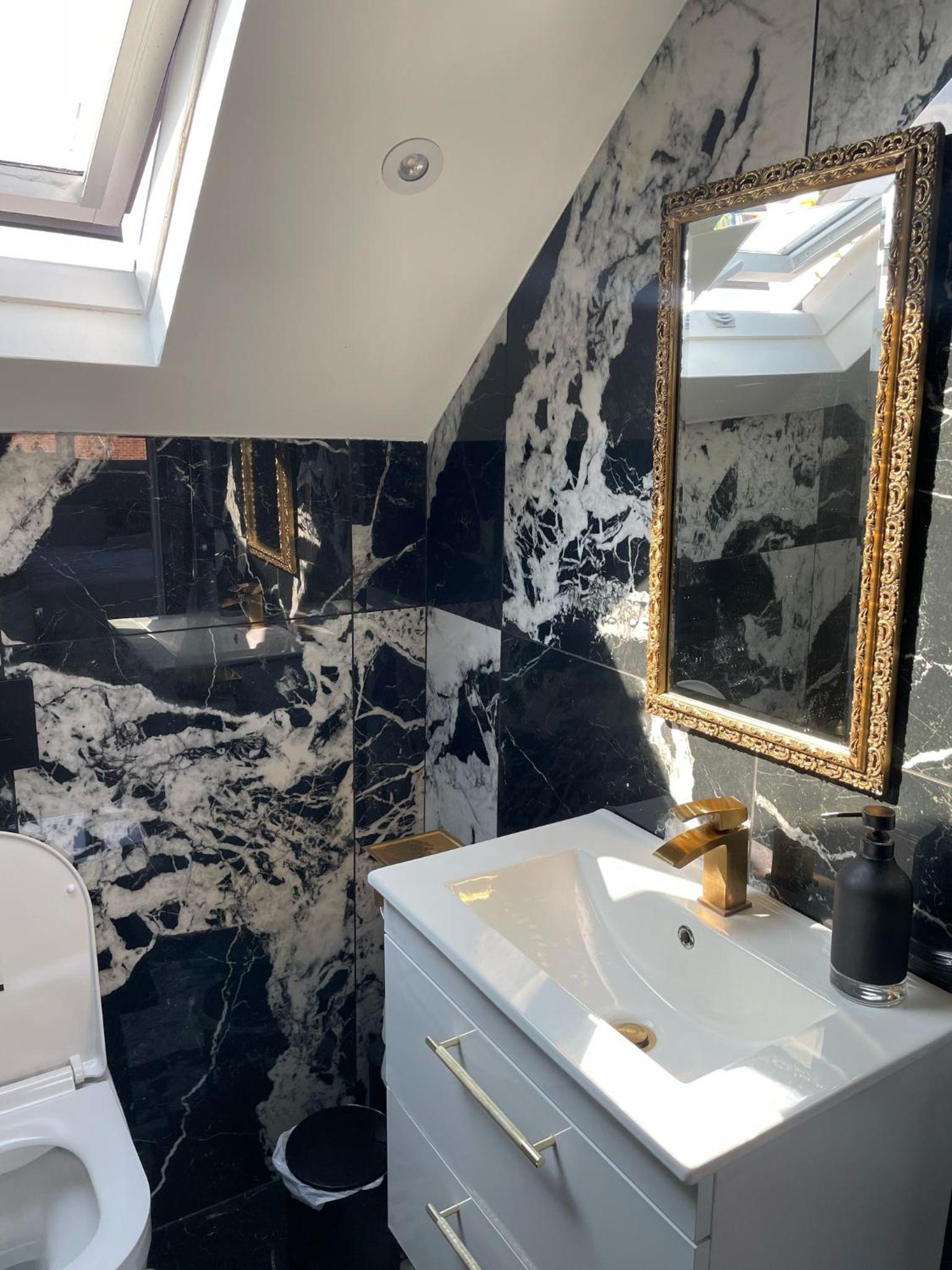 Deluxe Family Suite photo 3
