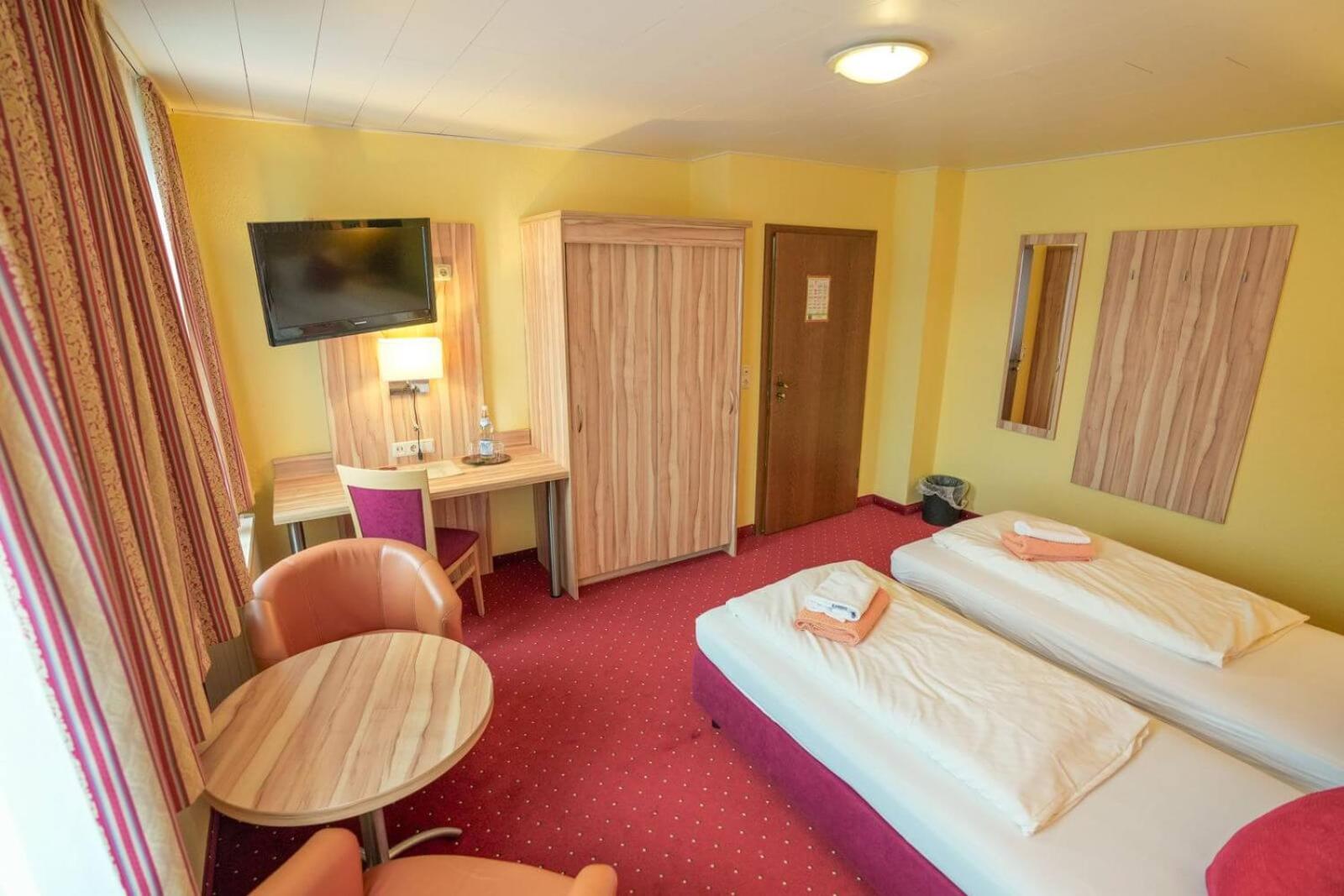 Standard Doppelzimmer/Twin photo 2