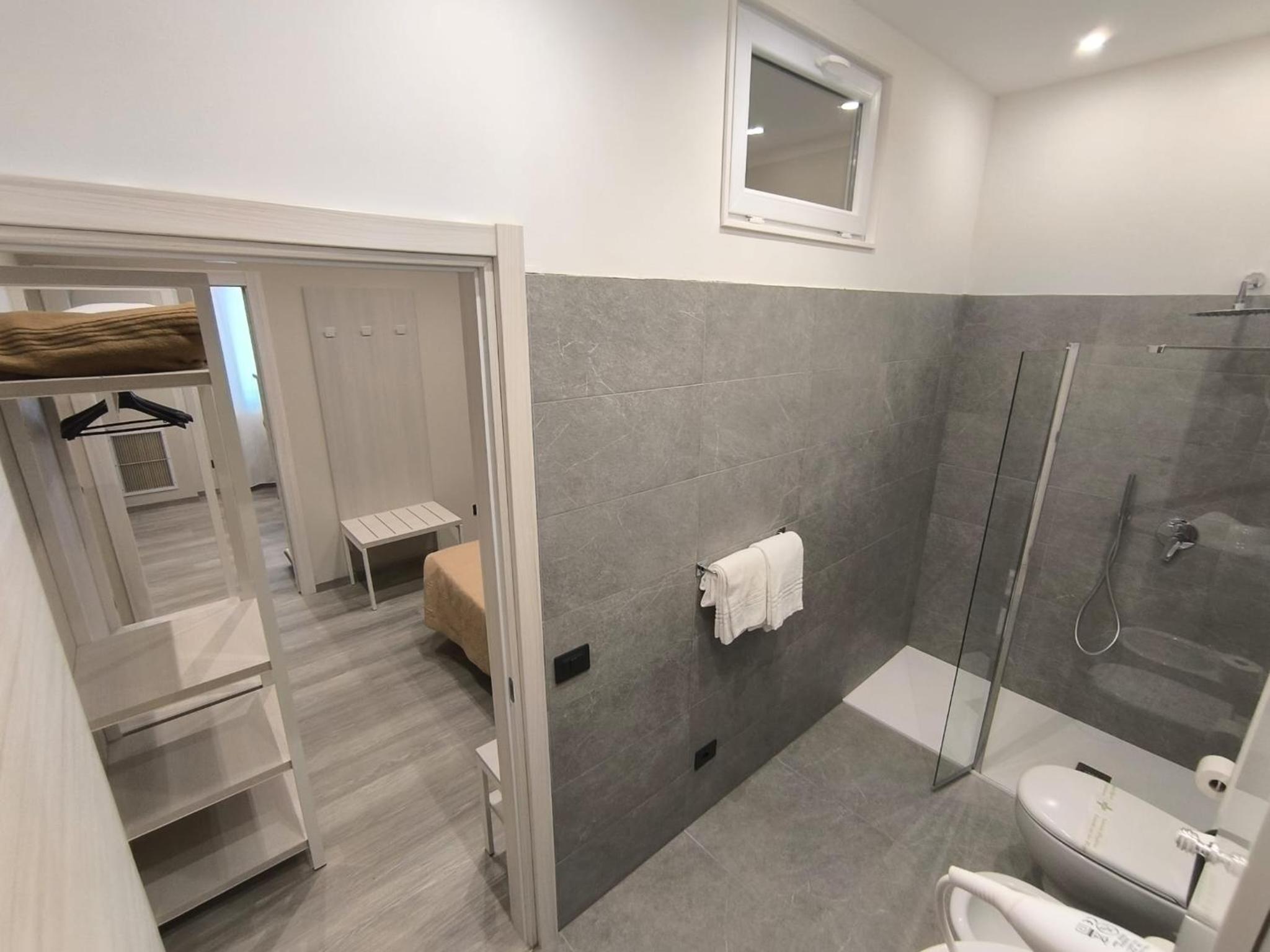 Studio Apartment photo 2