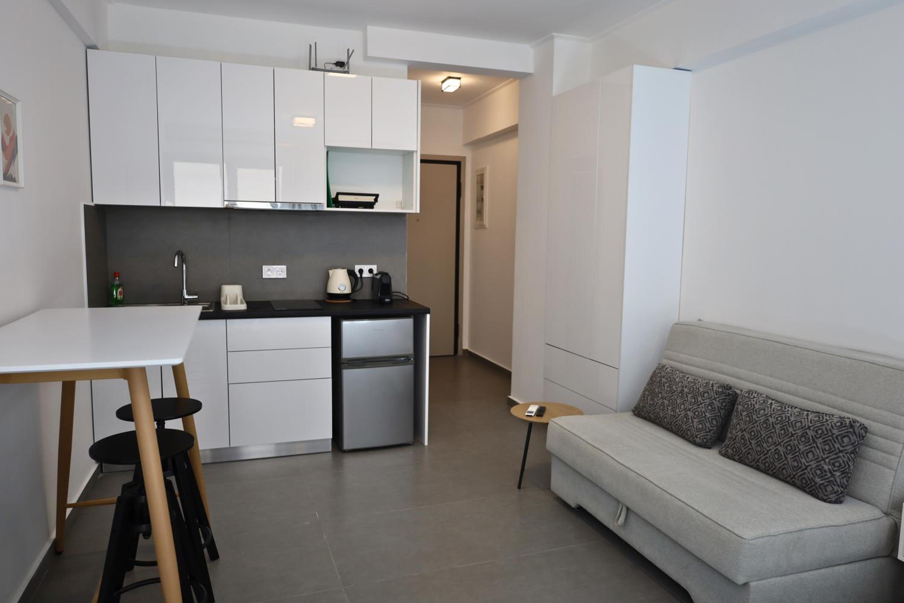 Apartment with City View photo 2