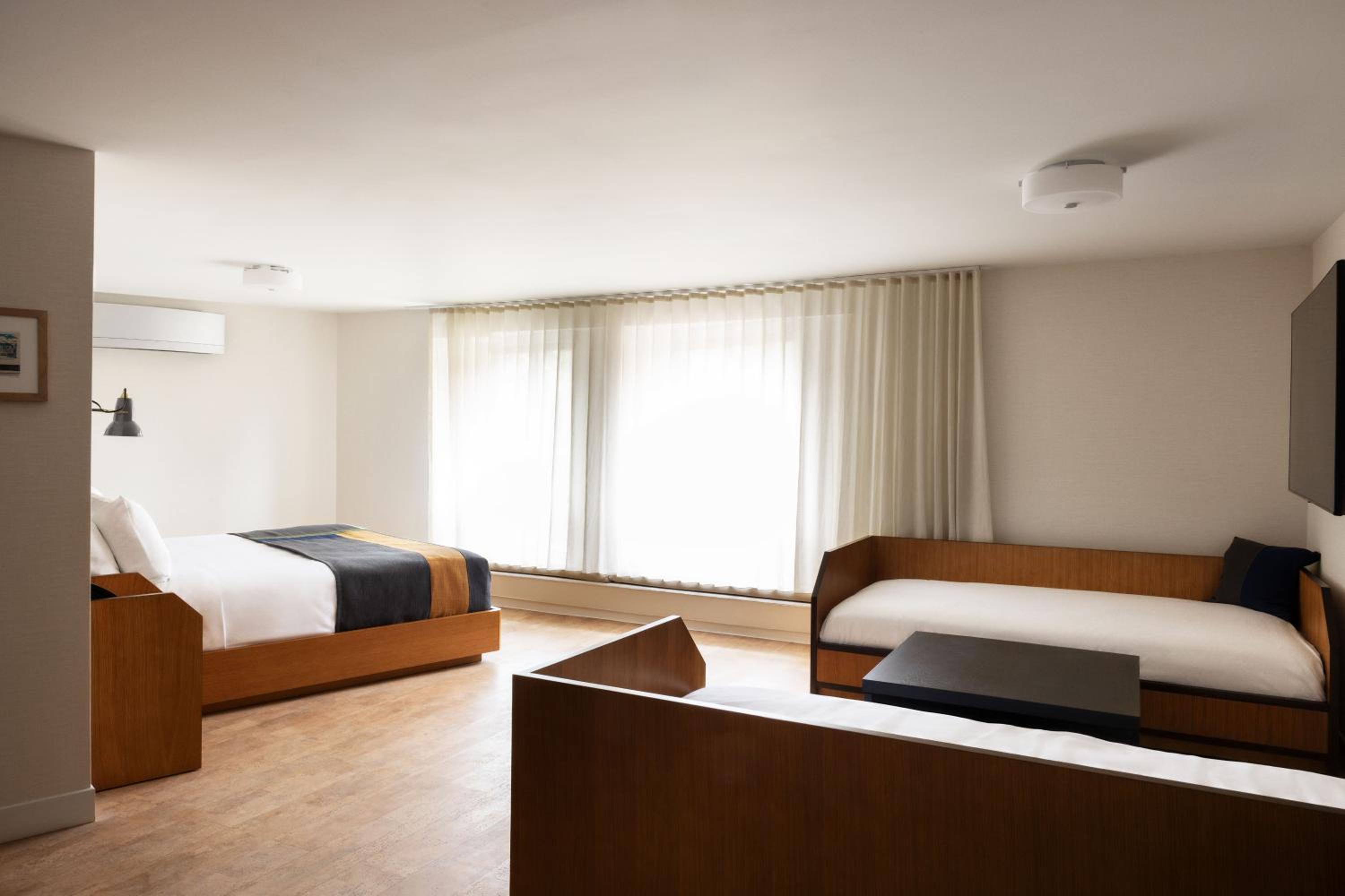 Trailhead Deluxe Suite