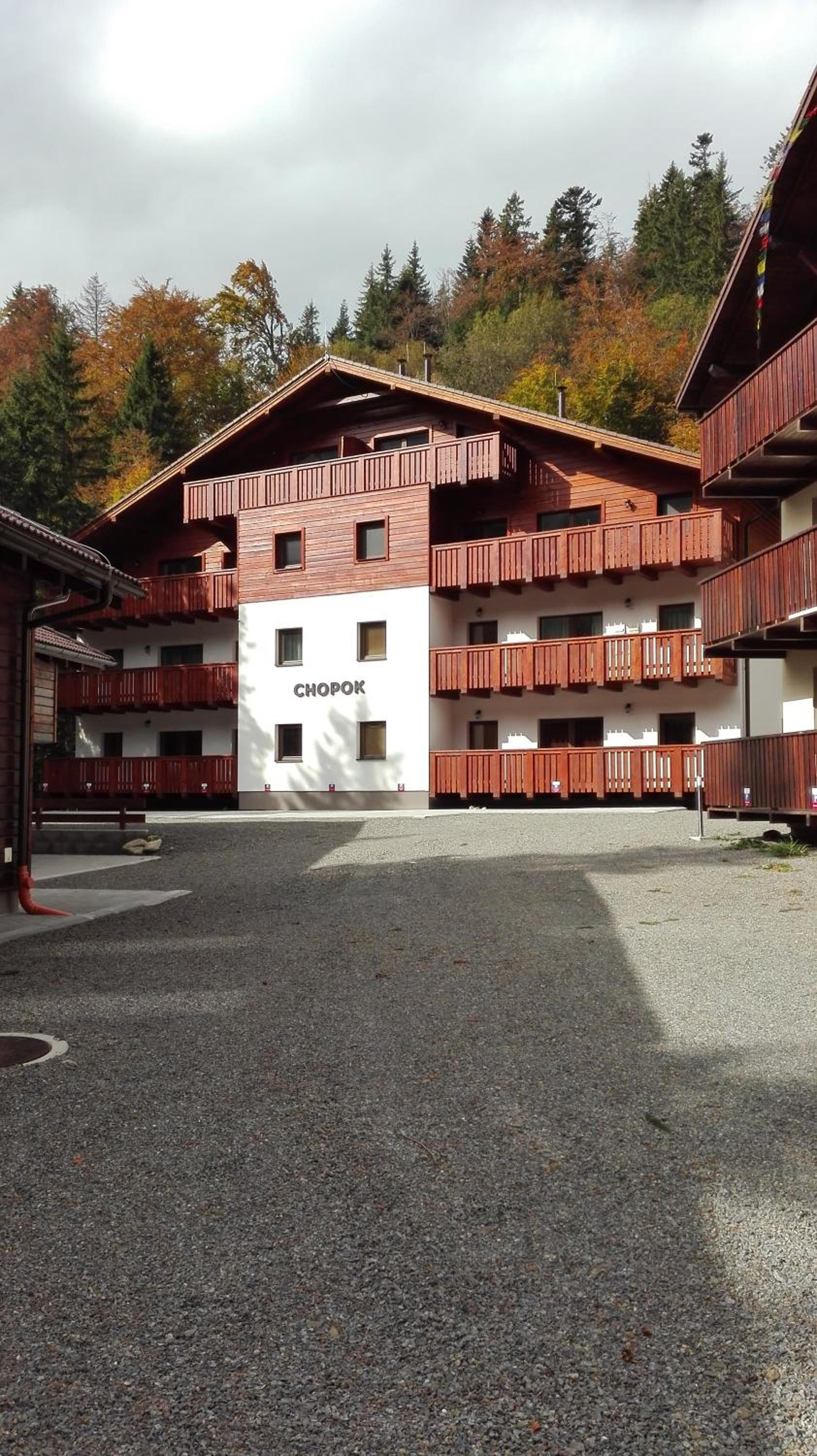 Apartment with Mountain View - Photo 26