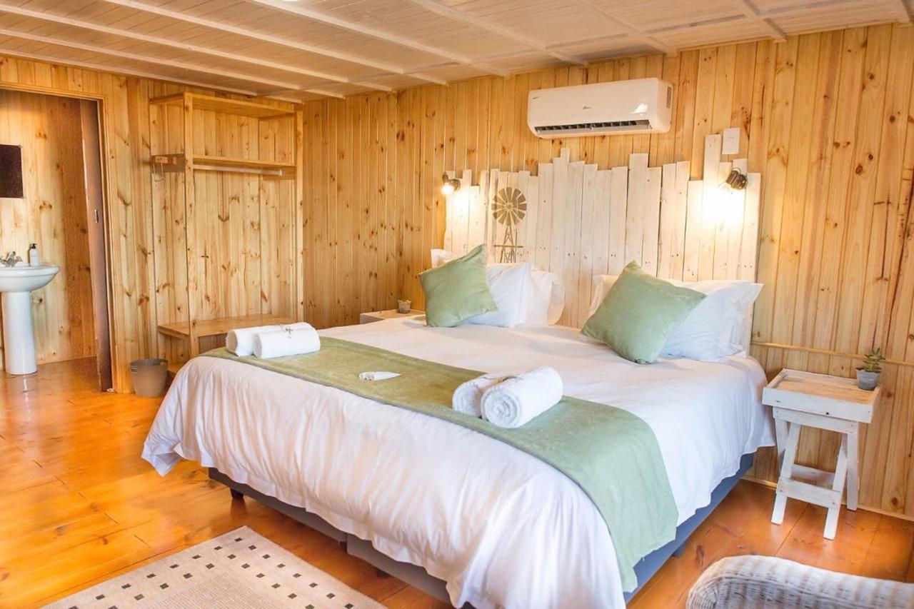 Deluxe Double Room with Balcony photo 1