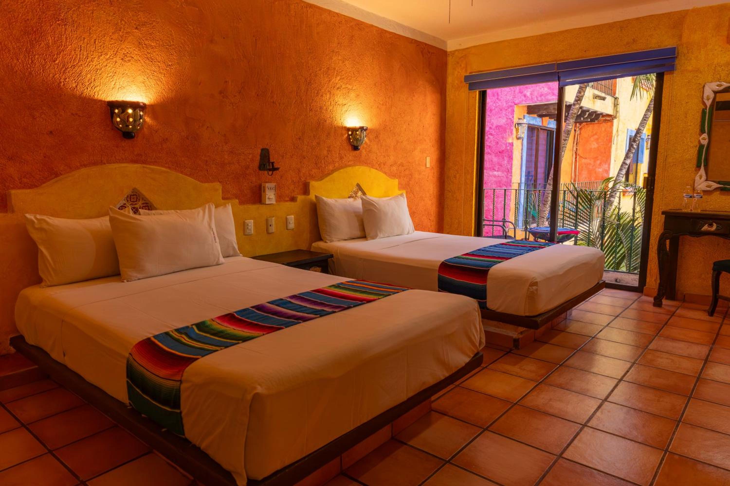 Deluxe Double Room - Photo 4