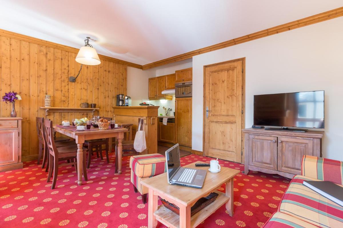 Select Three-Bedroom Apartment (8 People) photo 2