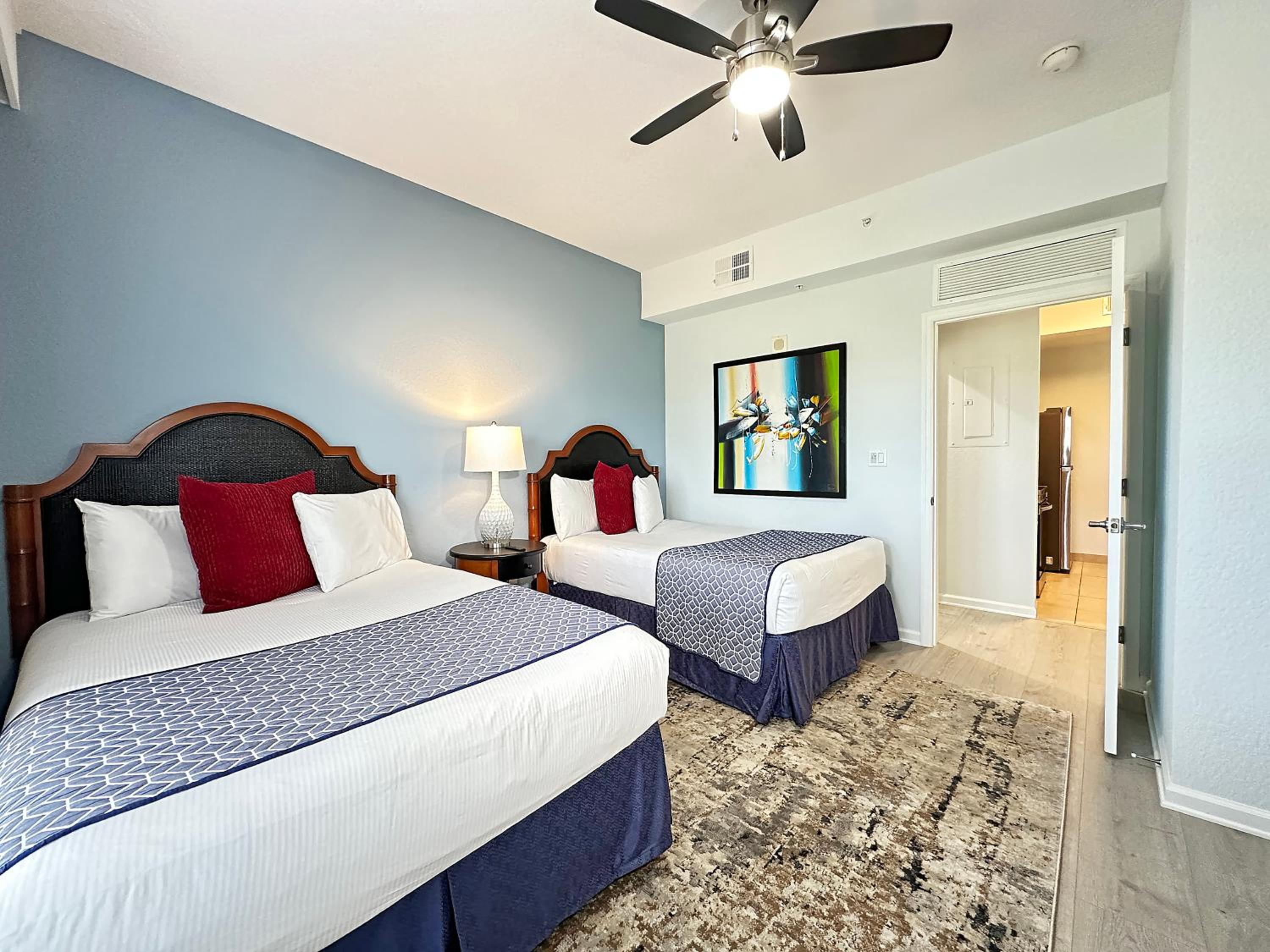 Deluxe King Suite