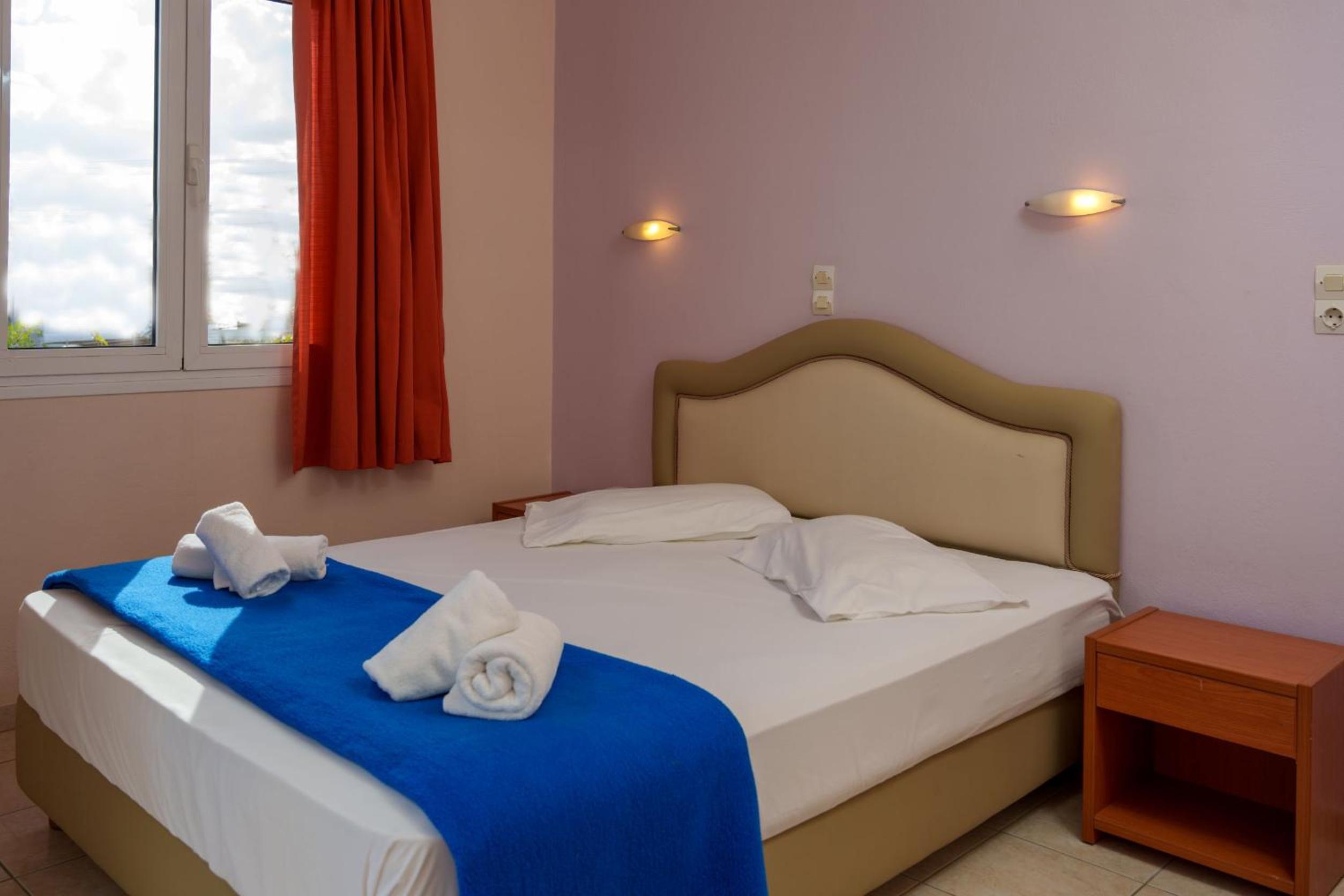Large Single Room photo 3