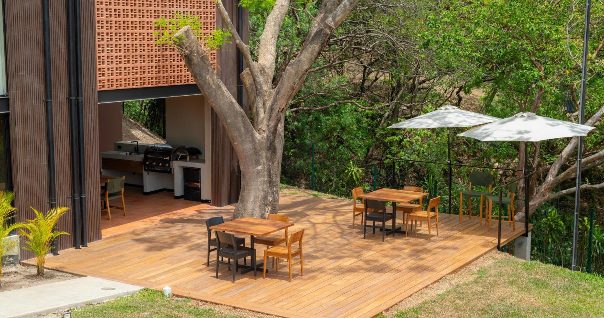 Apartment with Terrace
