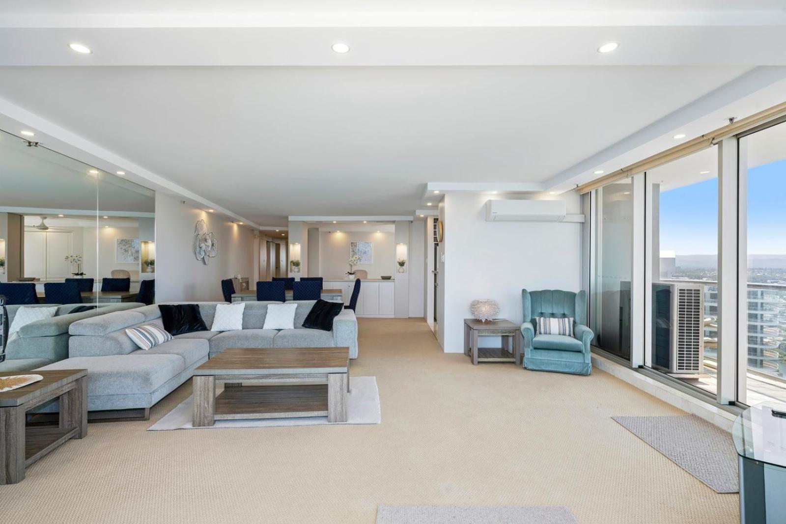 Two-Bedroom Apartment – 33C Peninsula