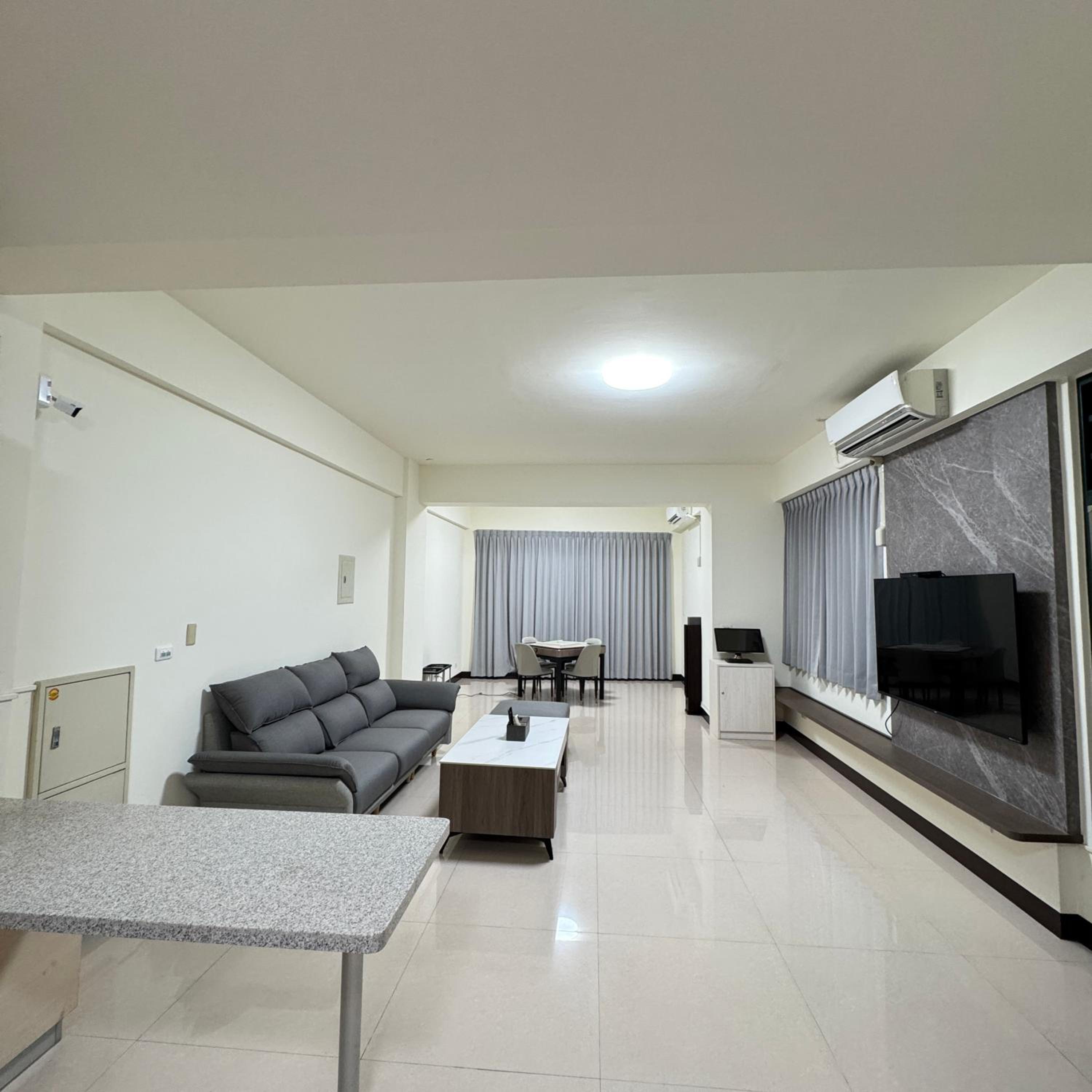 Villa photo 2