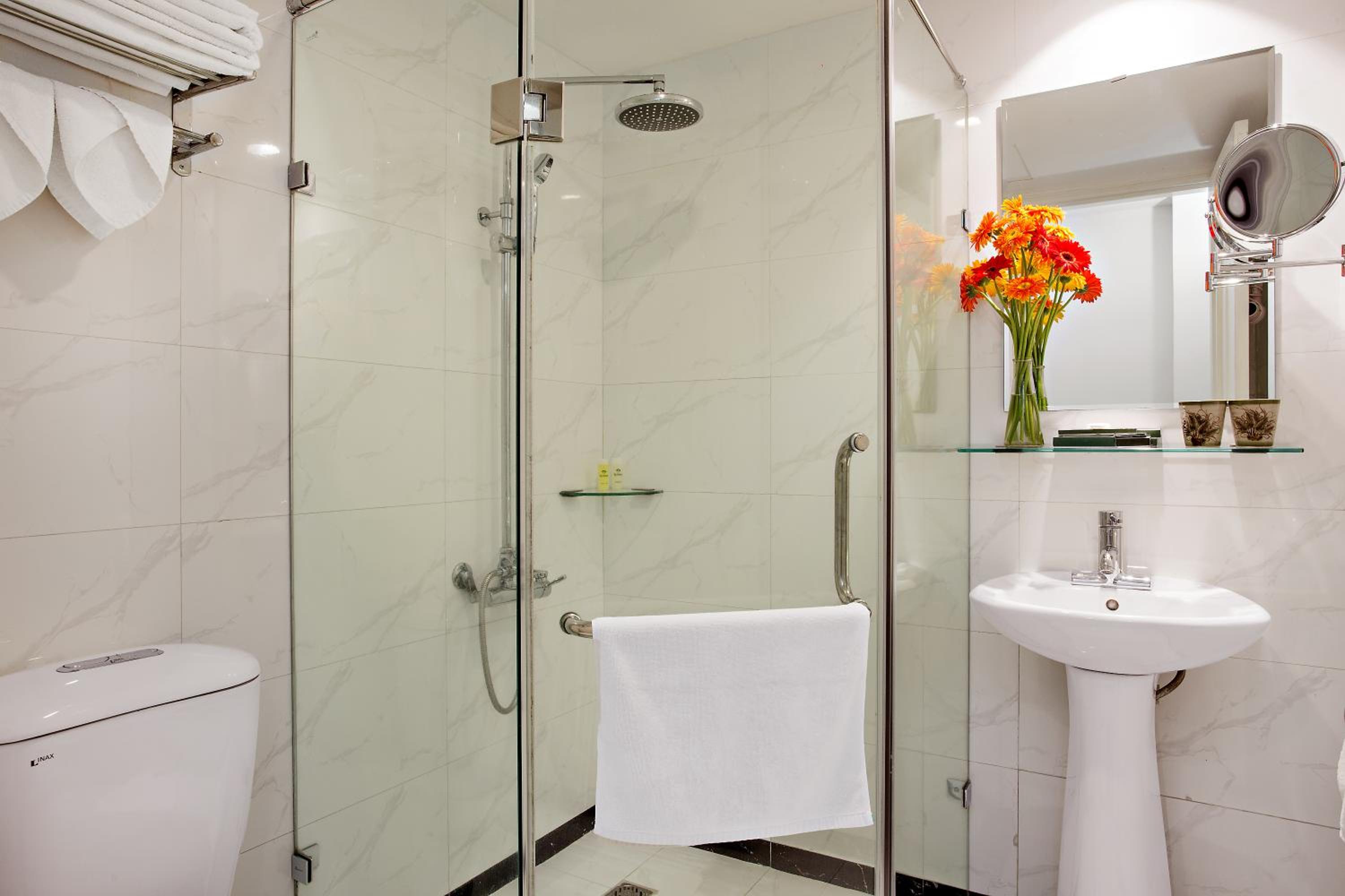 Two-Bedroom Suite photo 2