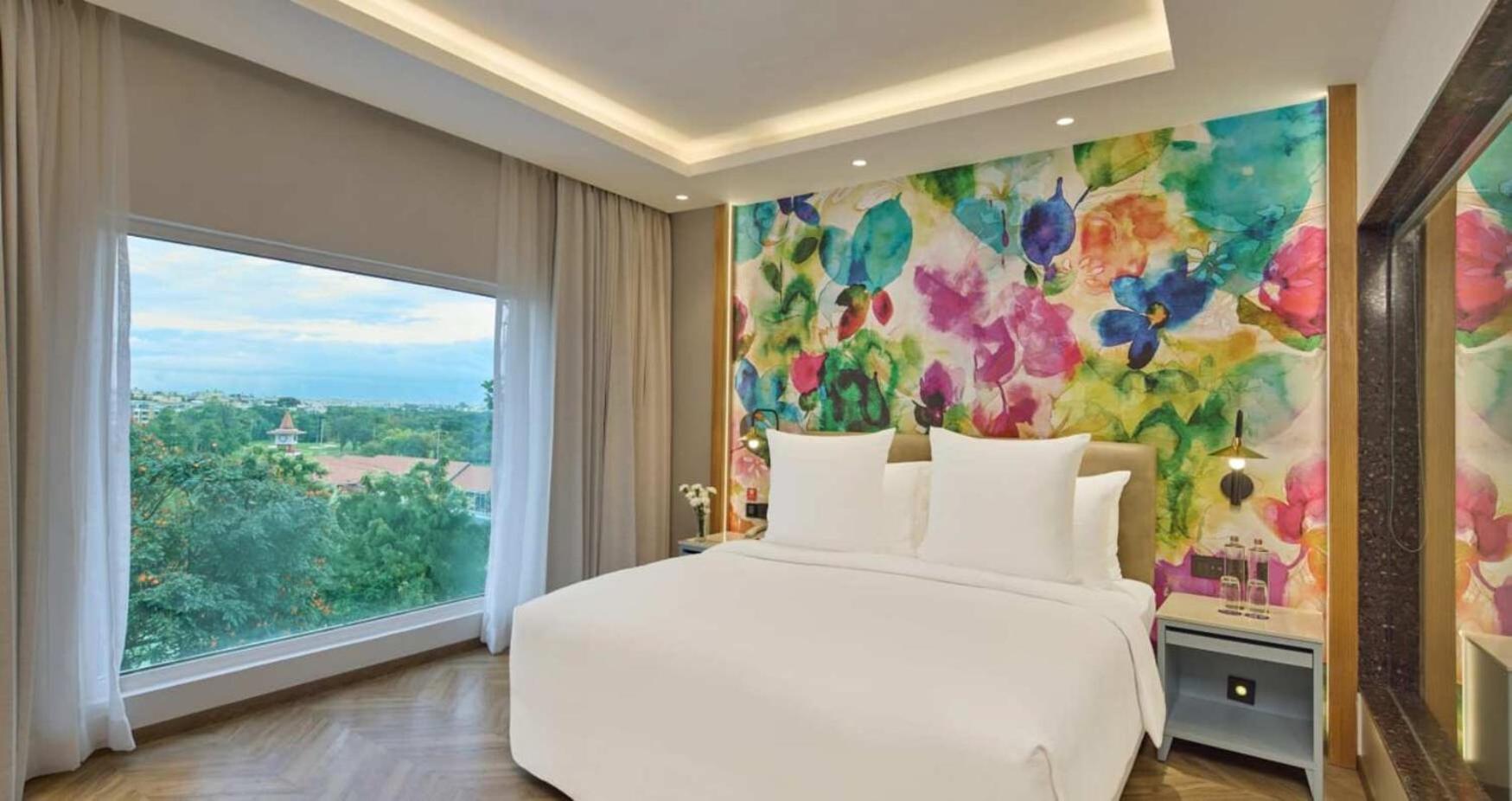 Golf View Suite