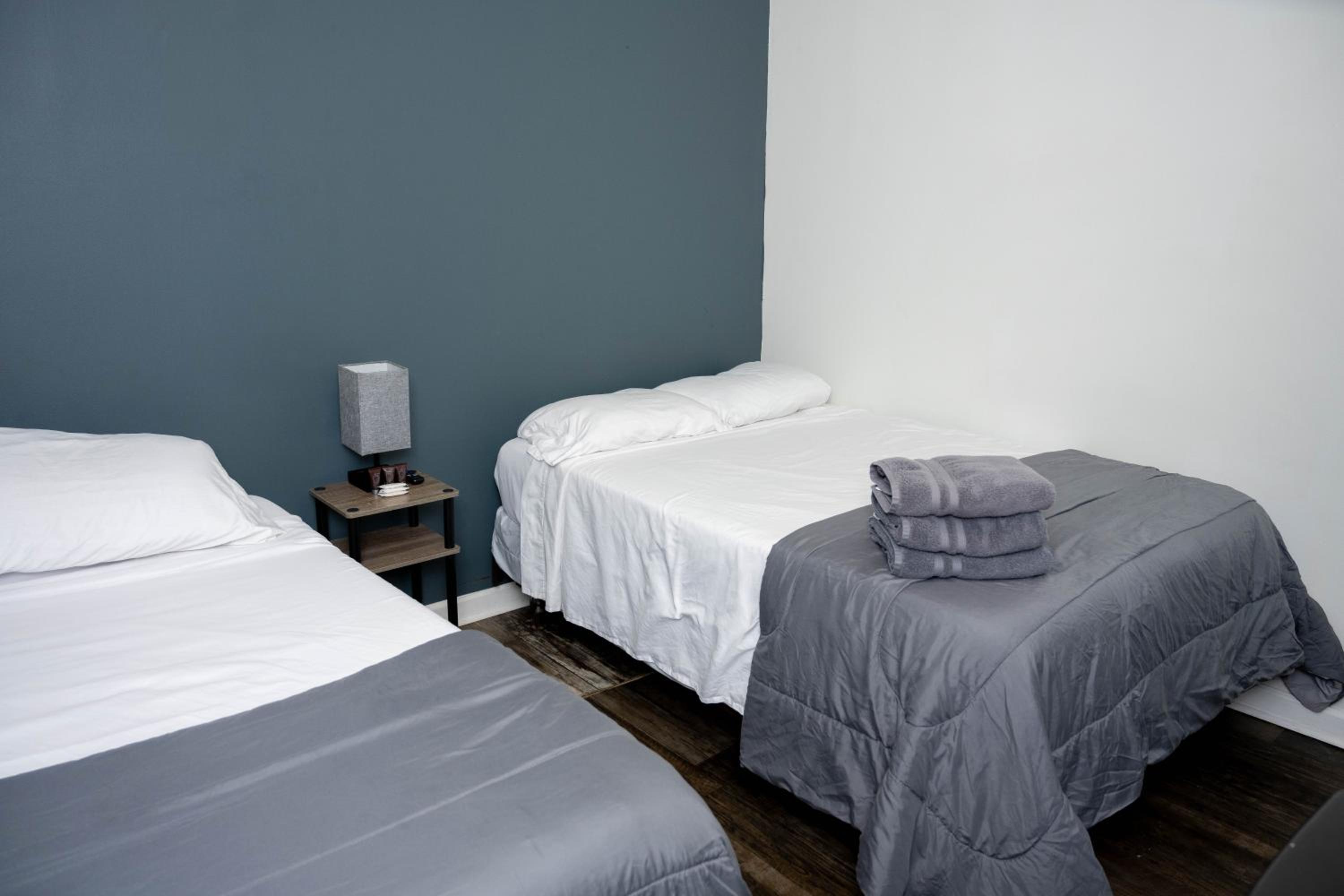 Deluxe Twin Room photo 2