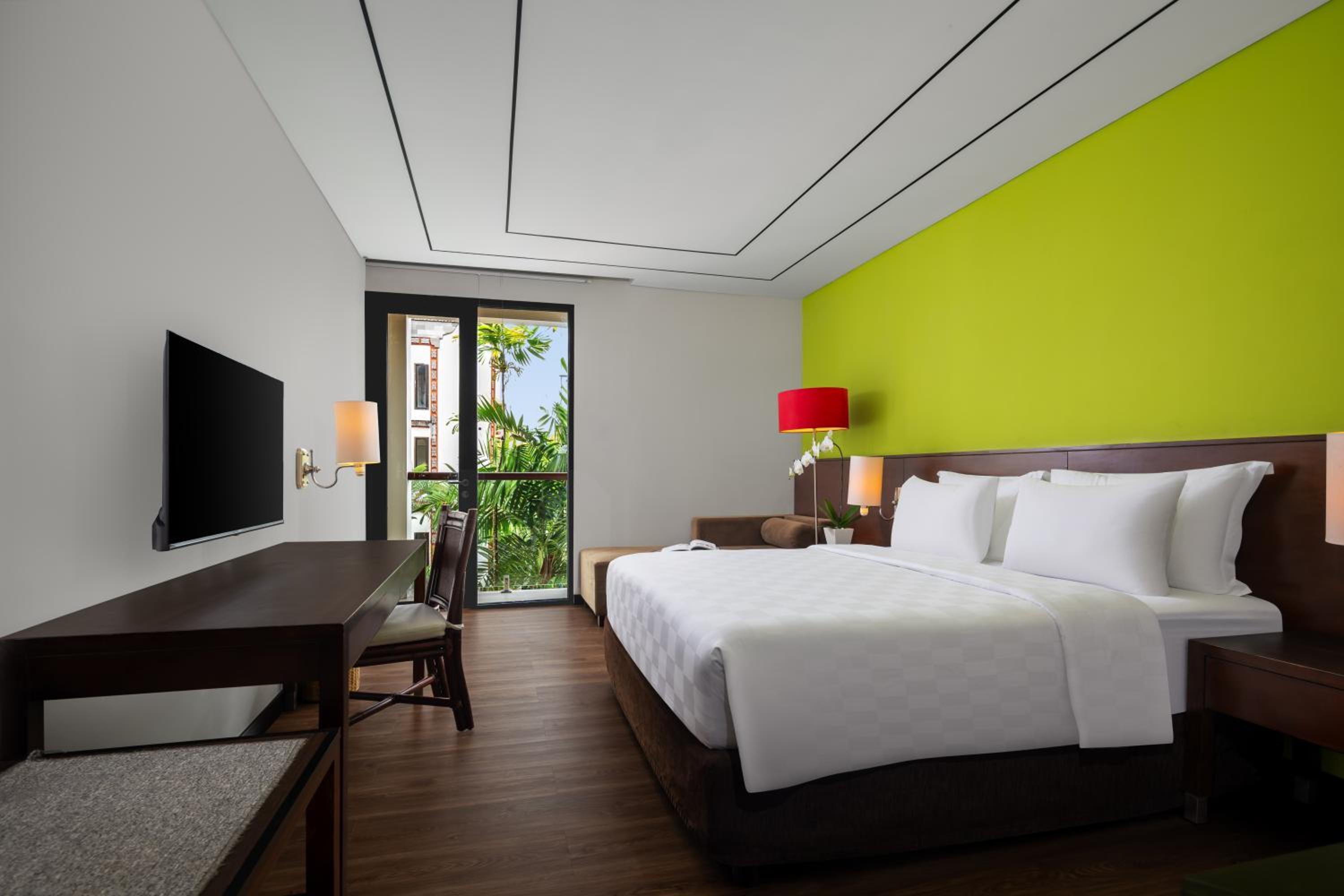 Deluxe Double or Twin Room with Balcony photo 1