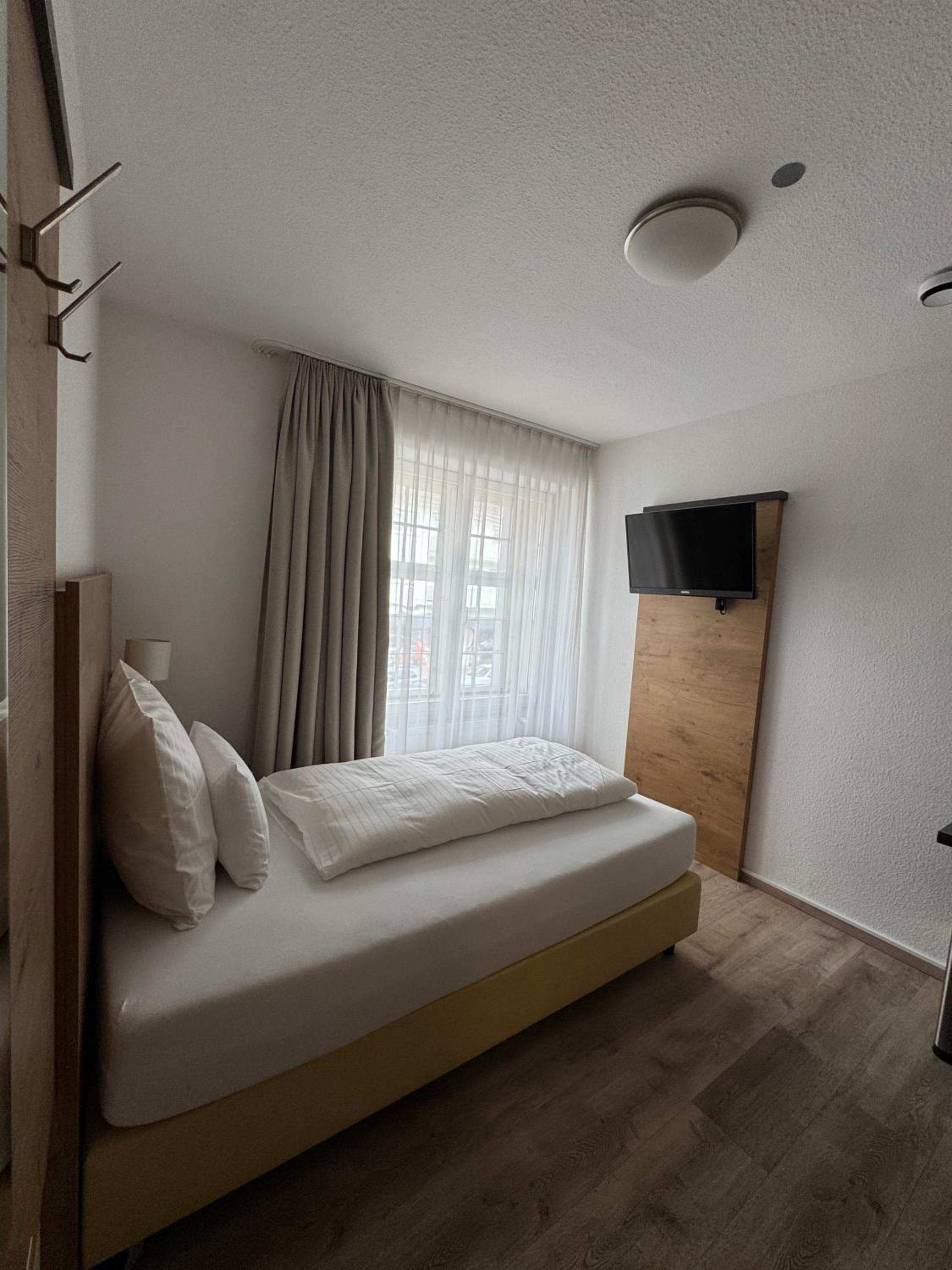 Superior Single Room
