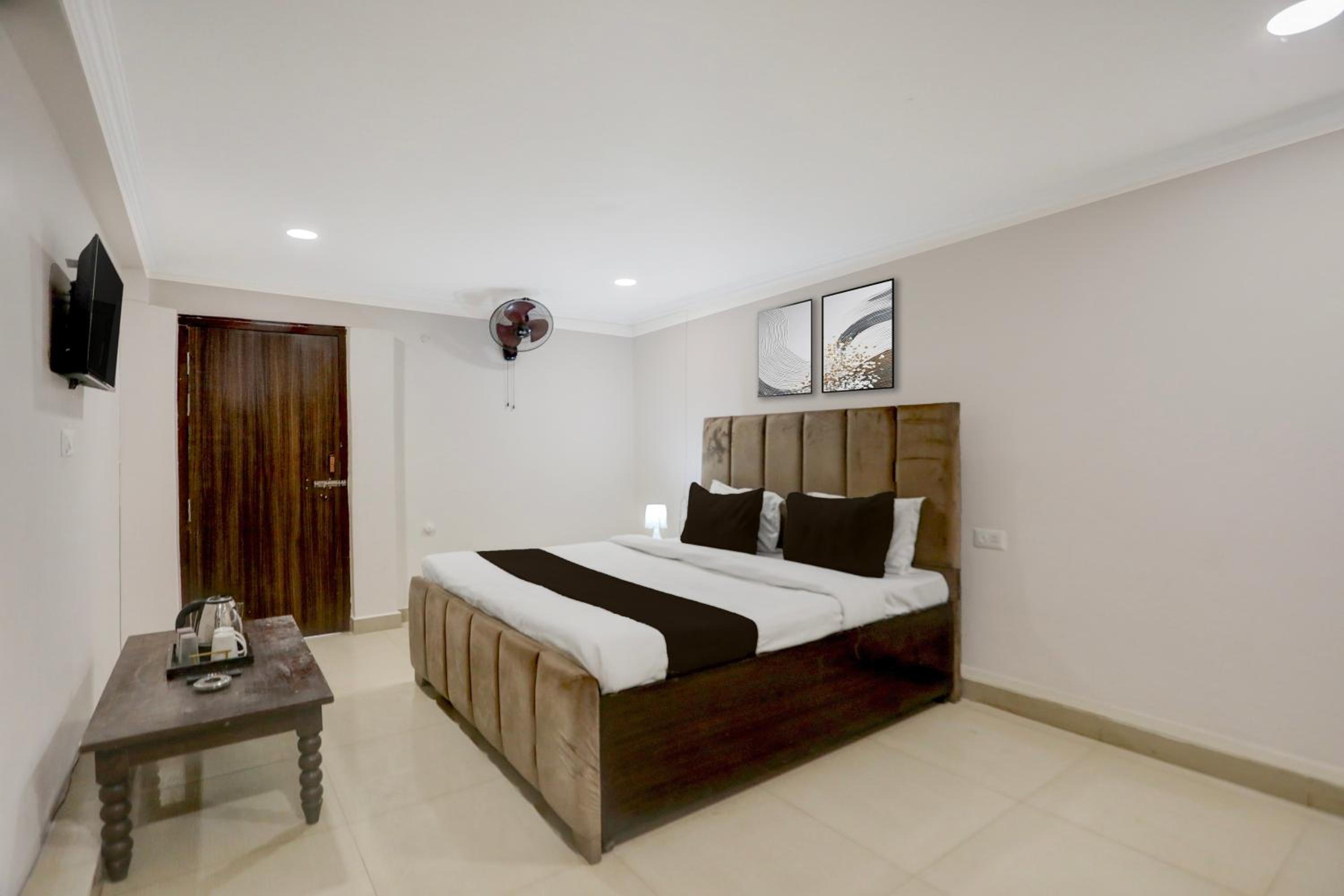 Comfort Triple Room with Shower