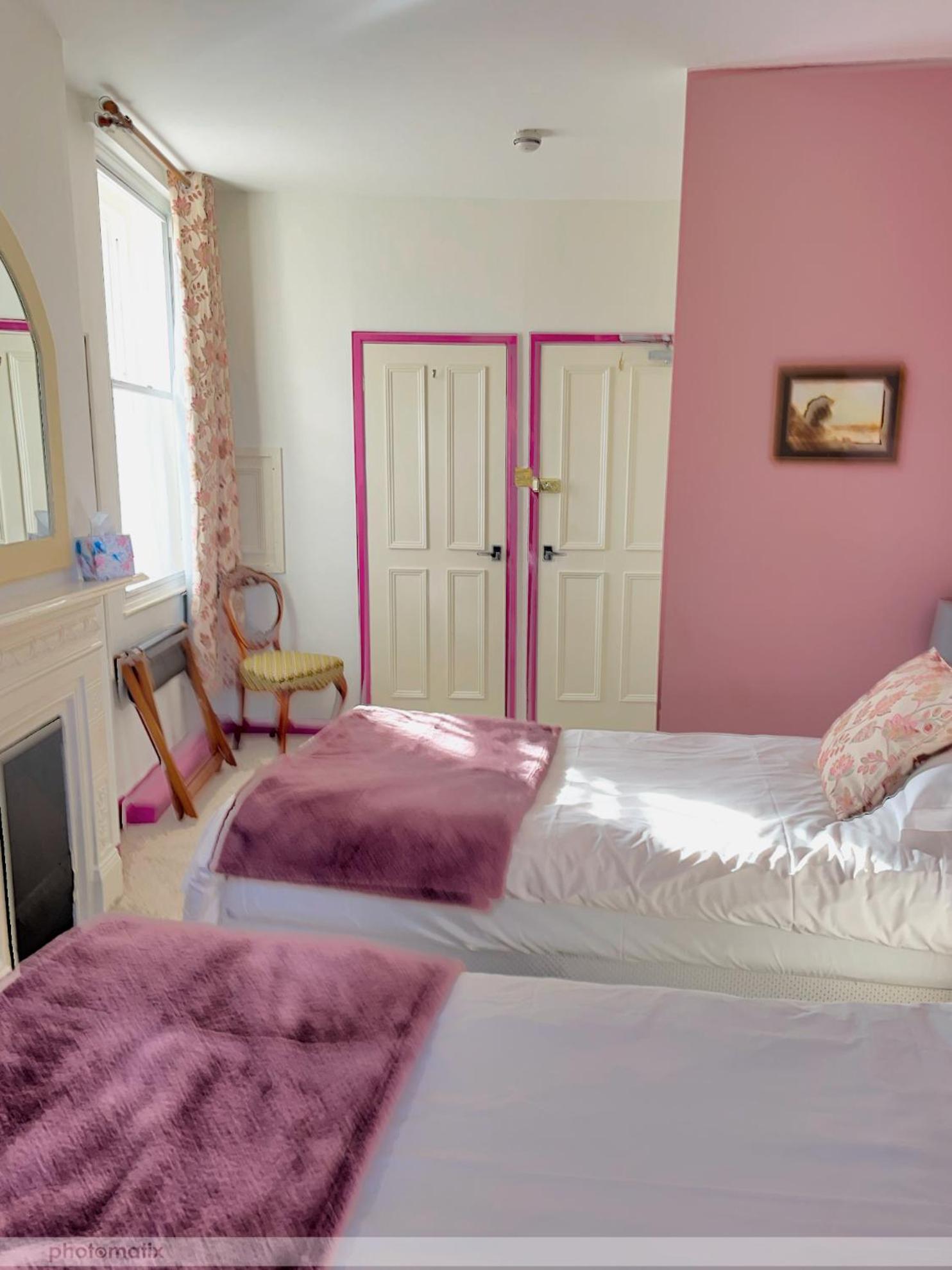 Standard Twin Room with Garden View