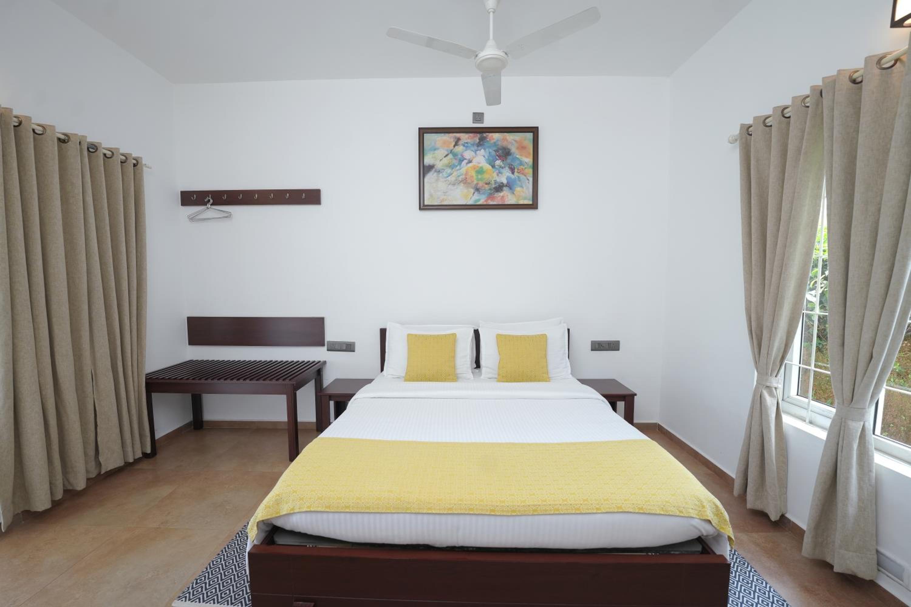 Deluxe Suite - Photo 2