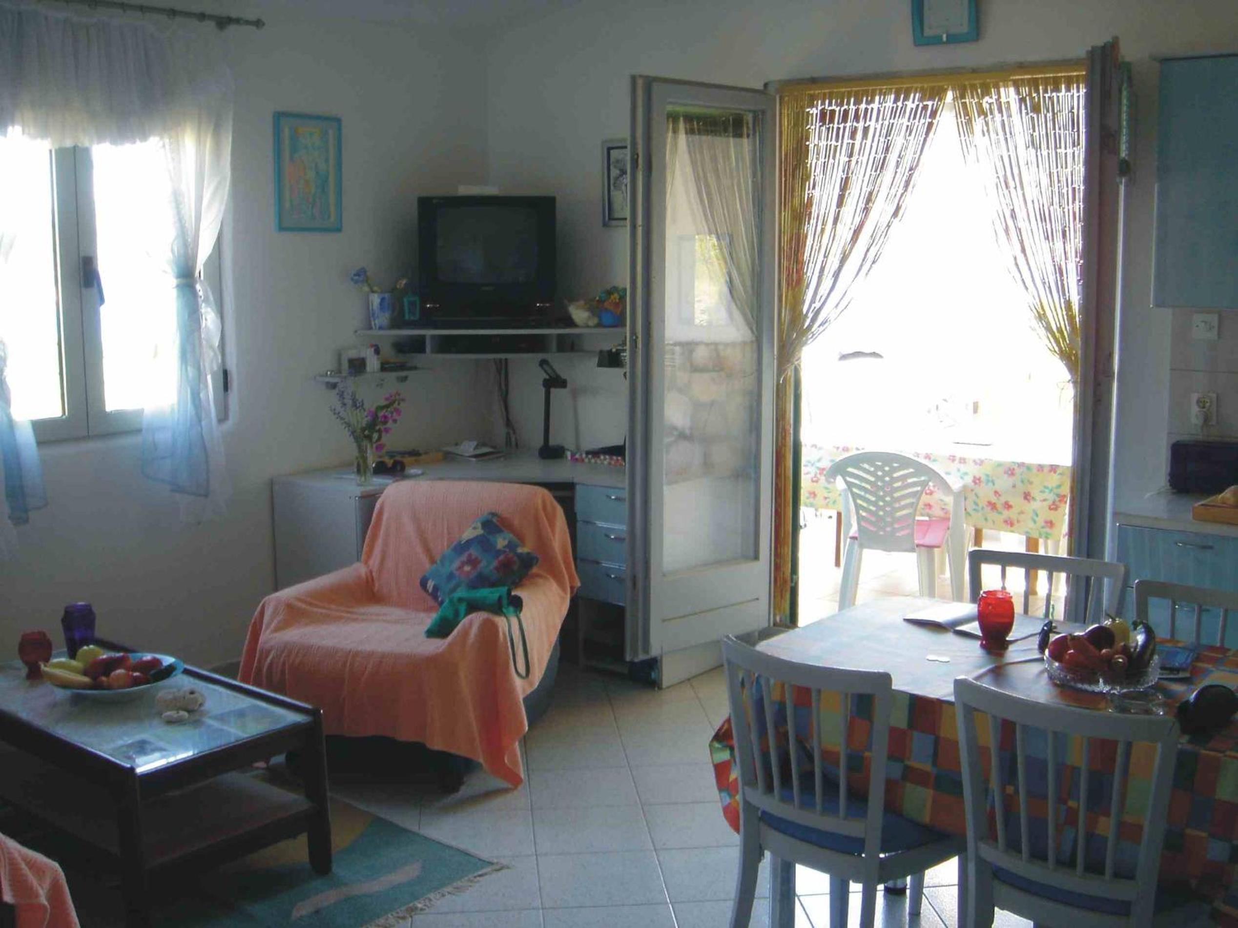 Two-Bedroom Apartment with Balcony and Sea View photo 1
