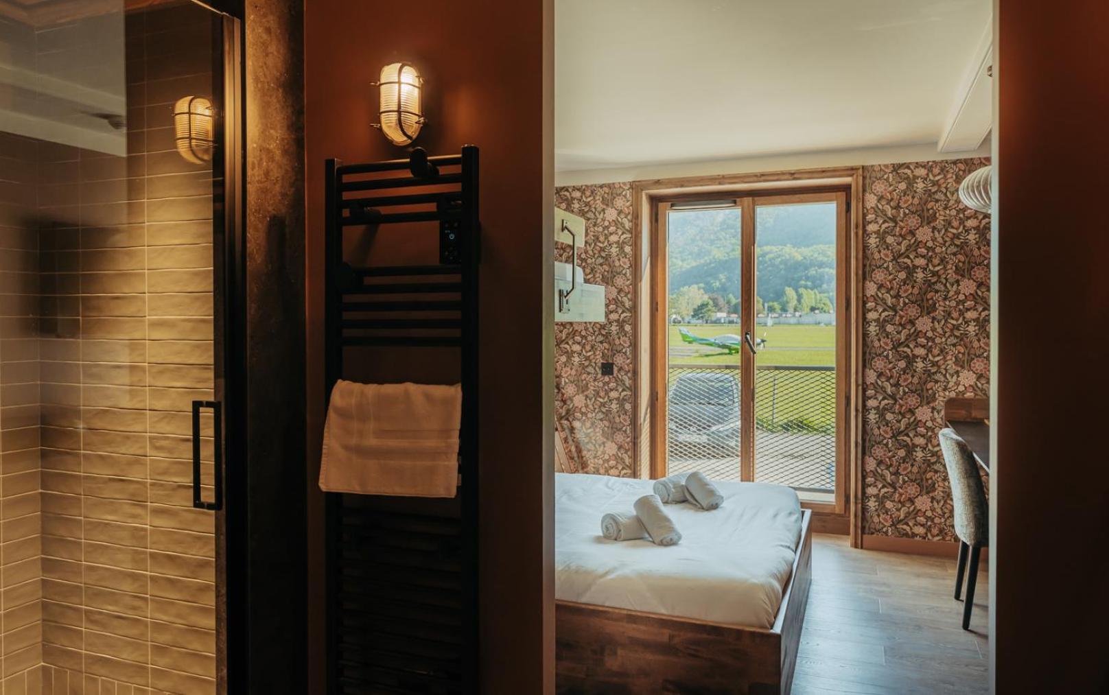 Triple Room with Mountain View